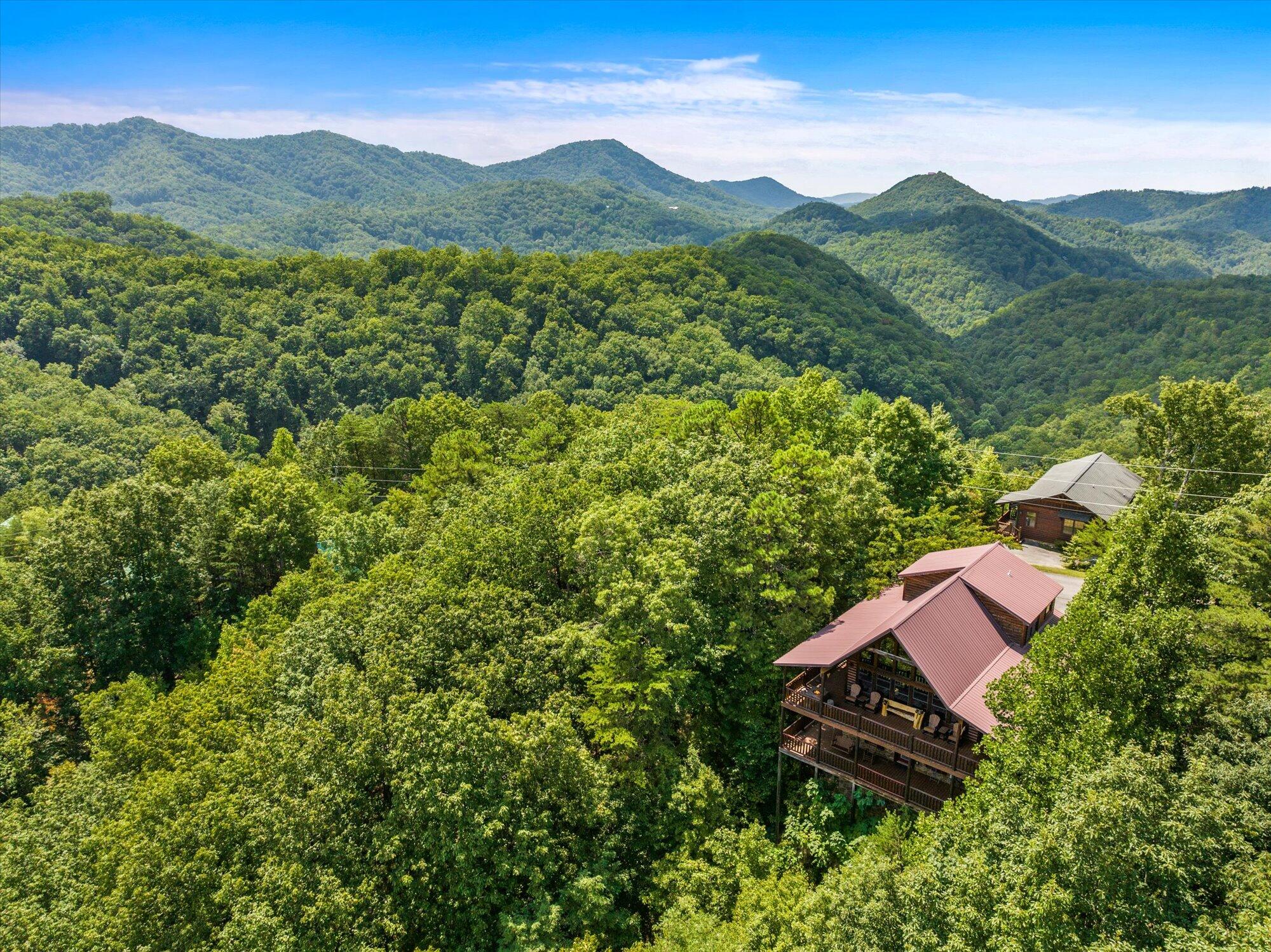 2540 Raccoon Hollow Way