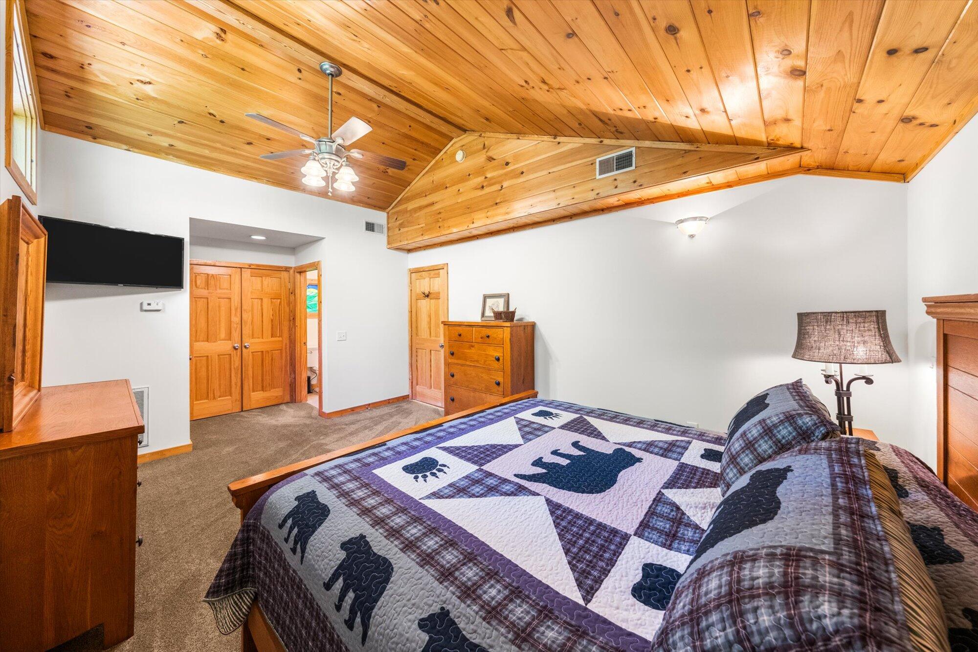 2726 Heather Lane Way