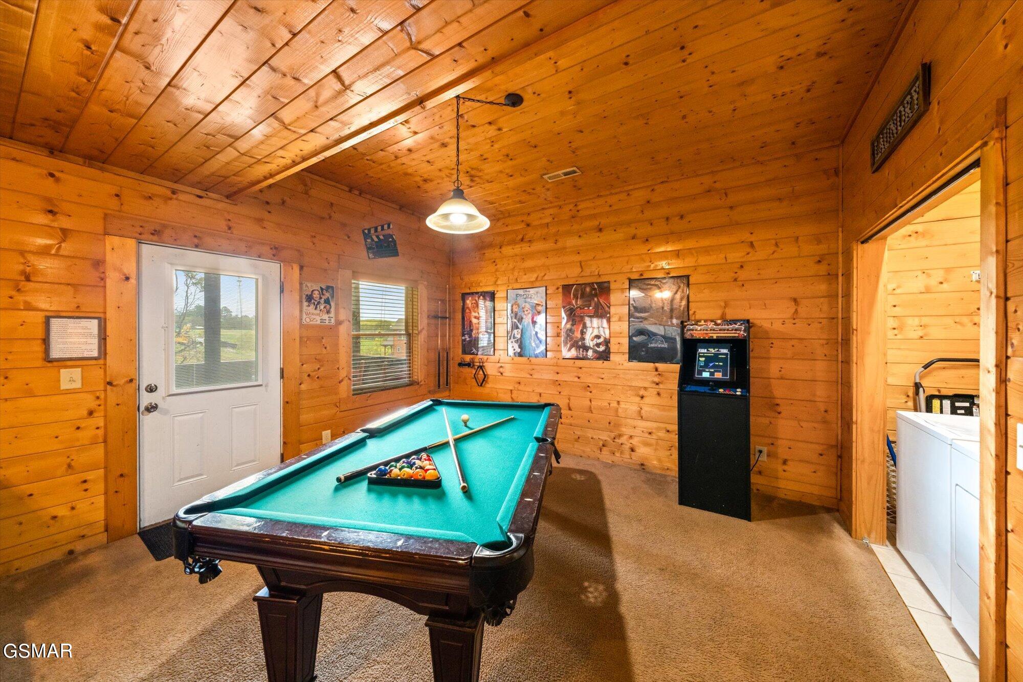 1544 Rainbow Ridge Way