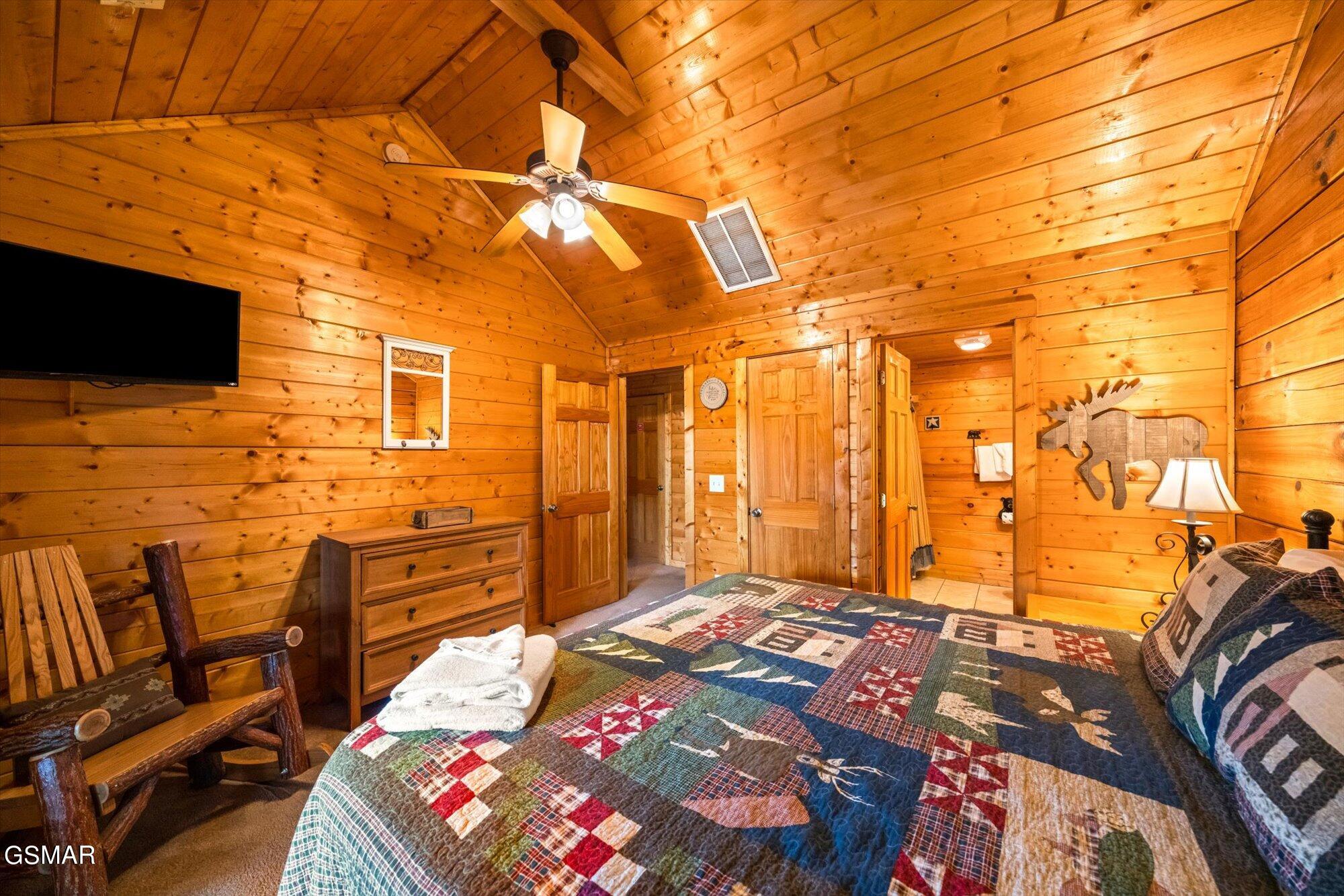 1544 Rainbow Ridge Way