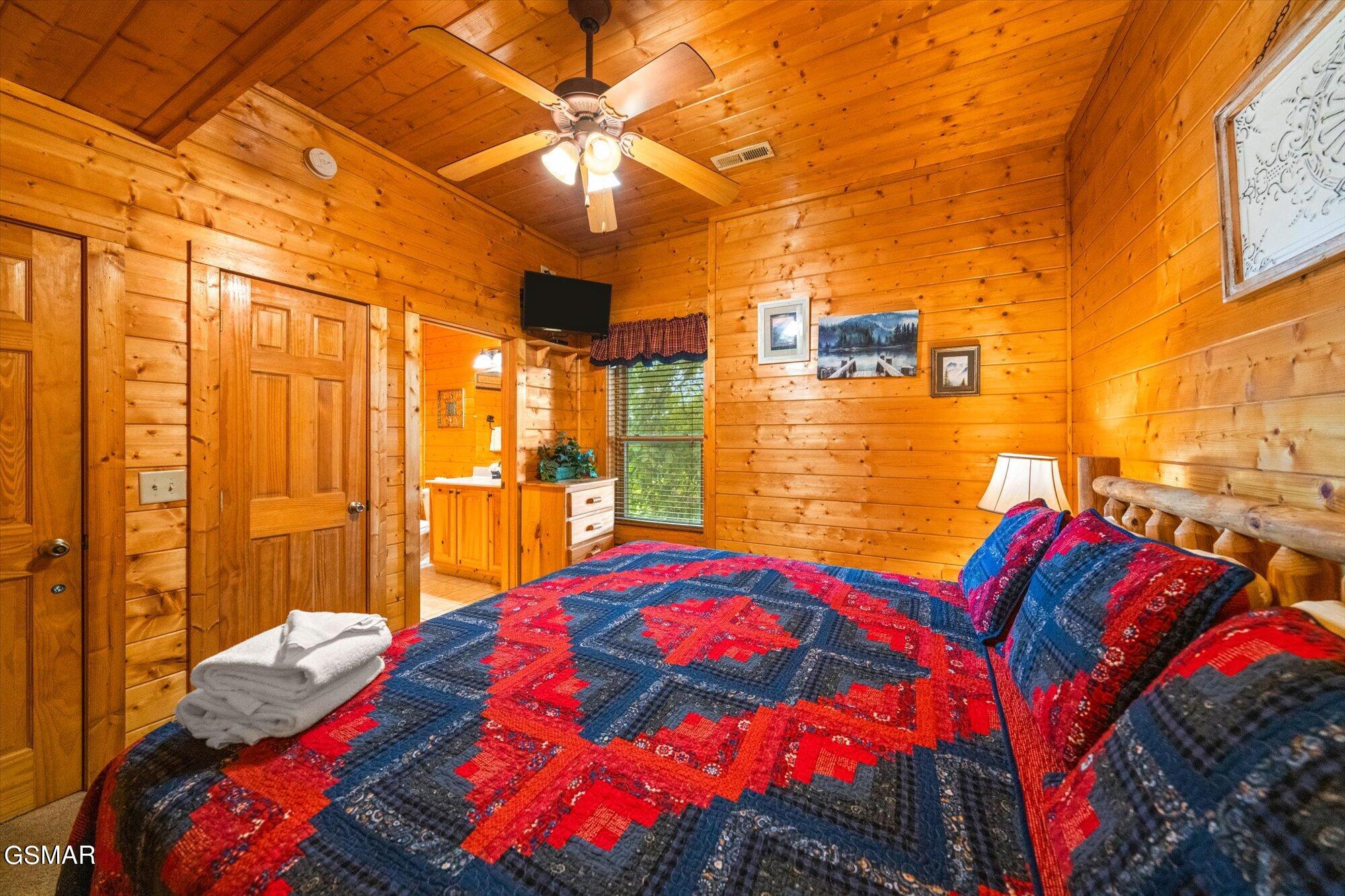 1544 Rainbow Ridge Way