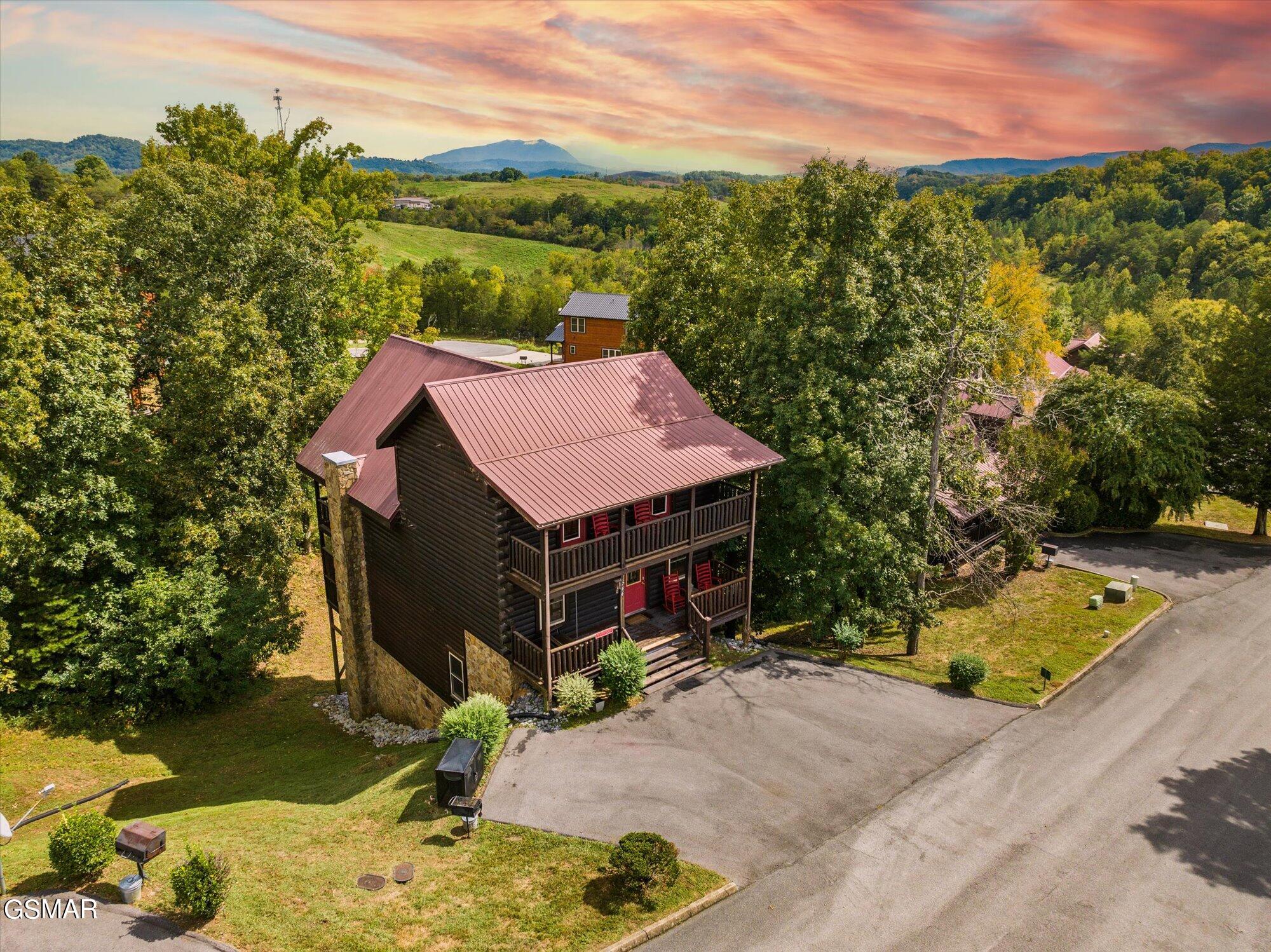 1544 Rainbow Ridge Way