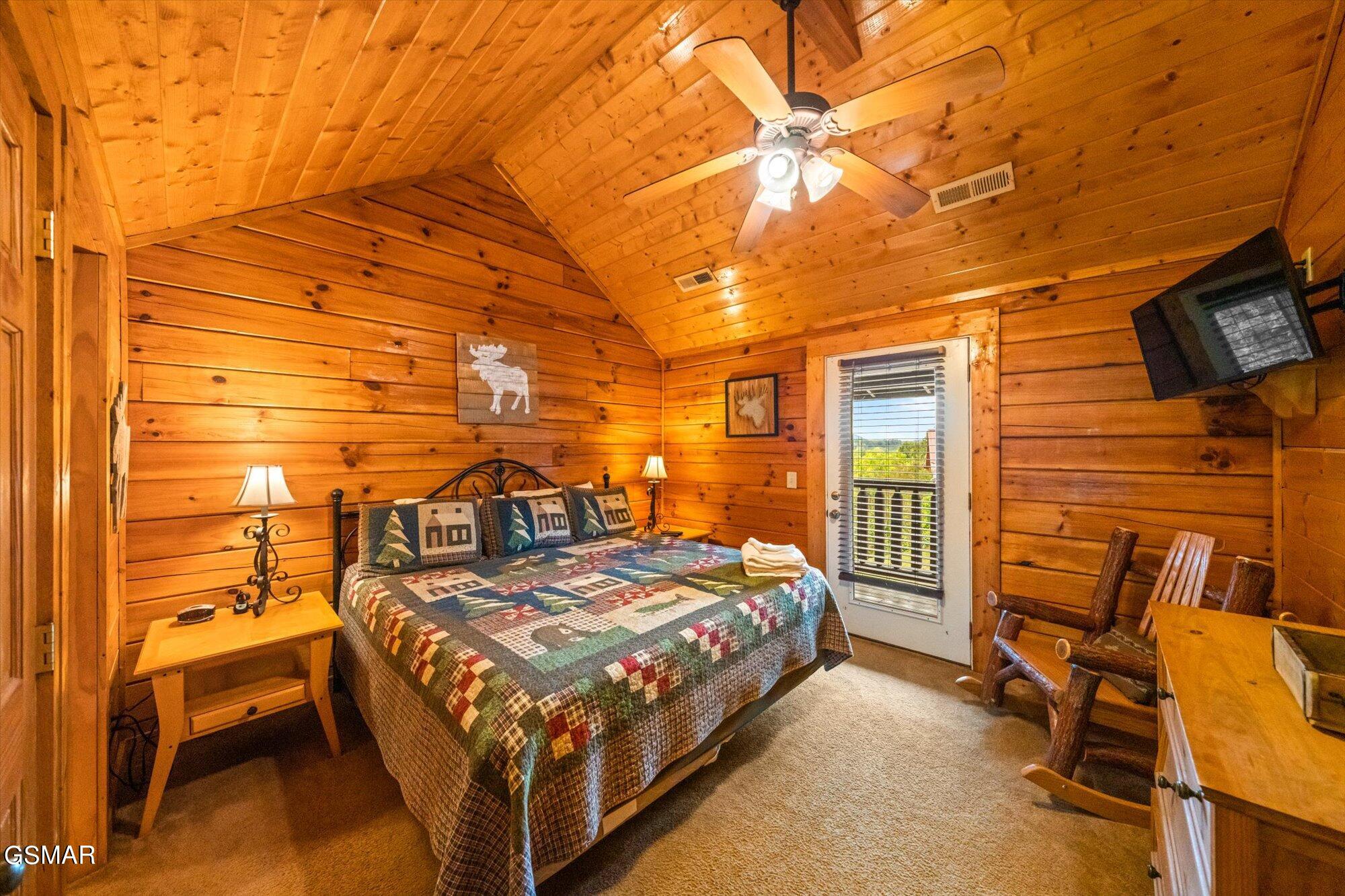 1544 Rainbow Ridge Way