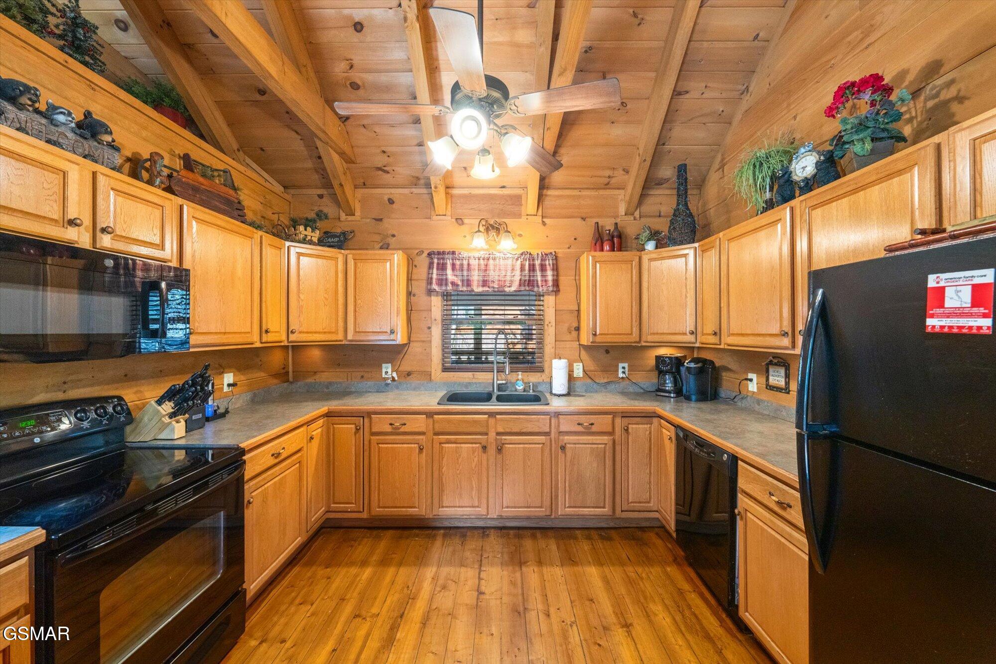 2801 Ridge Creek Cir