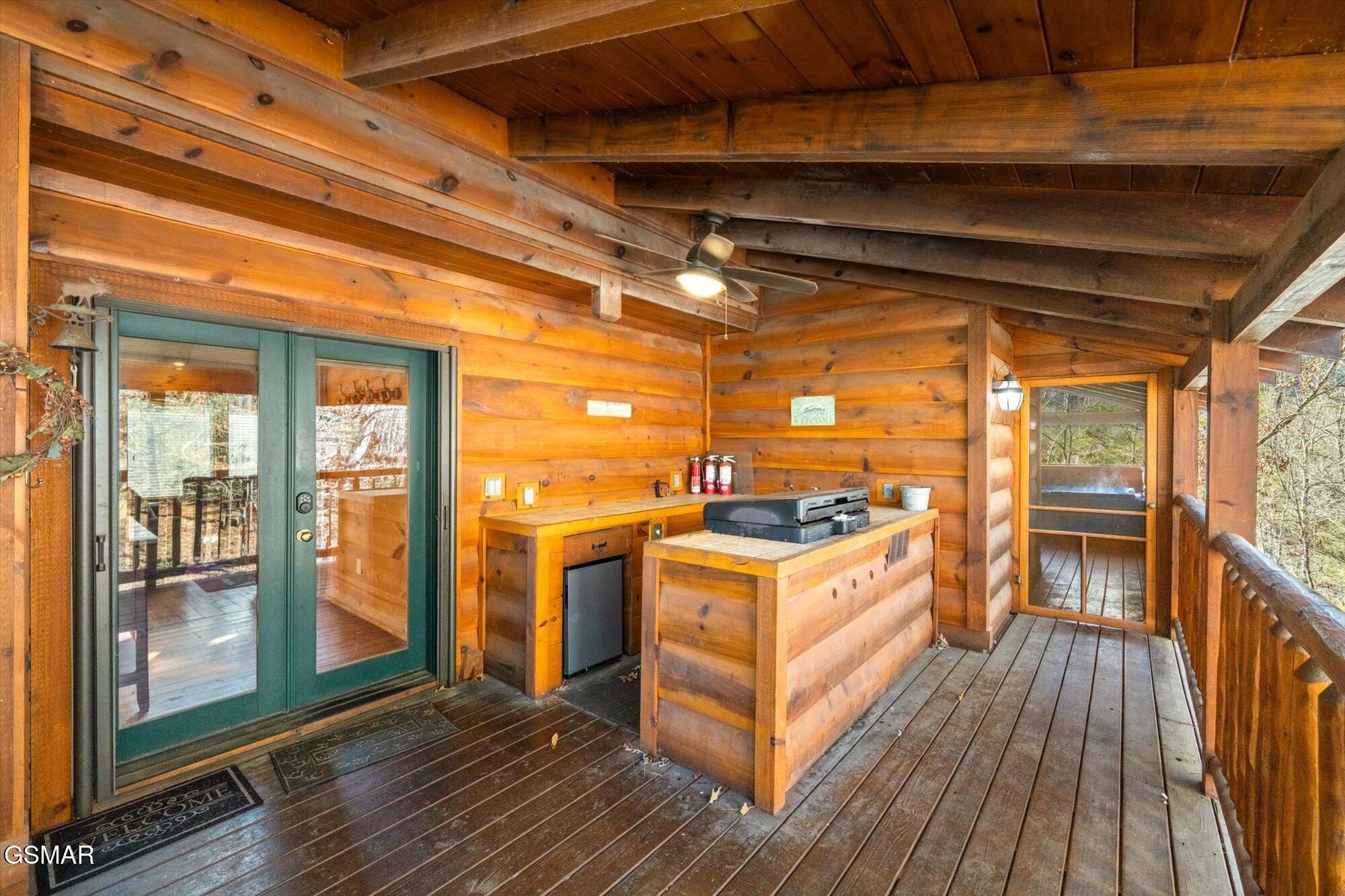 2801 Ridge Creek Cir