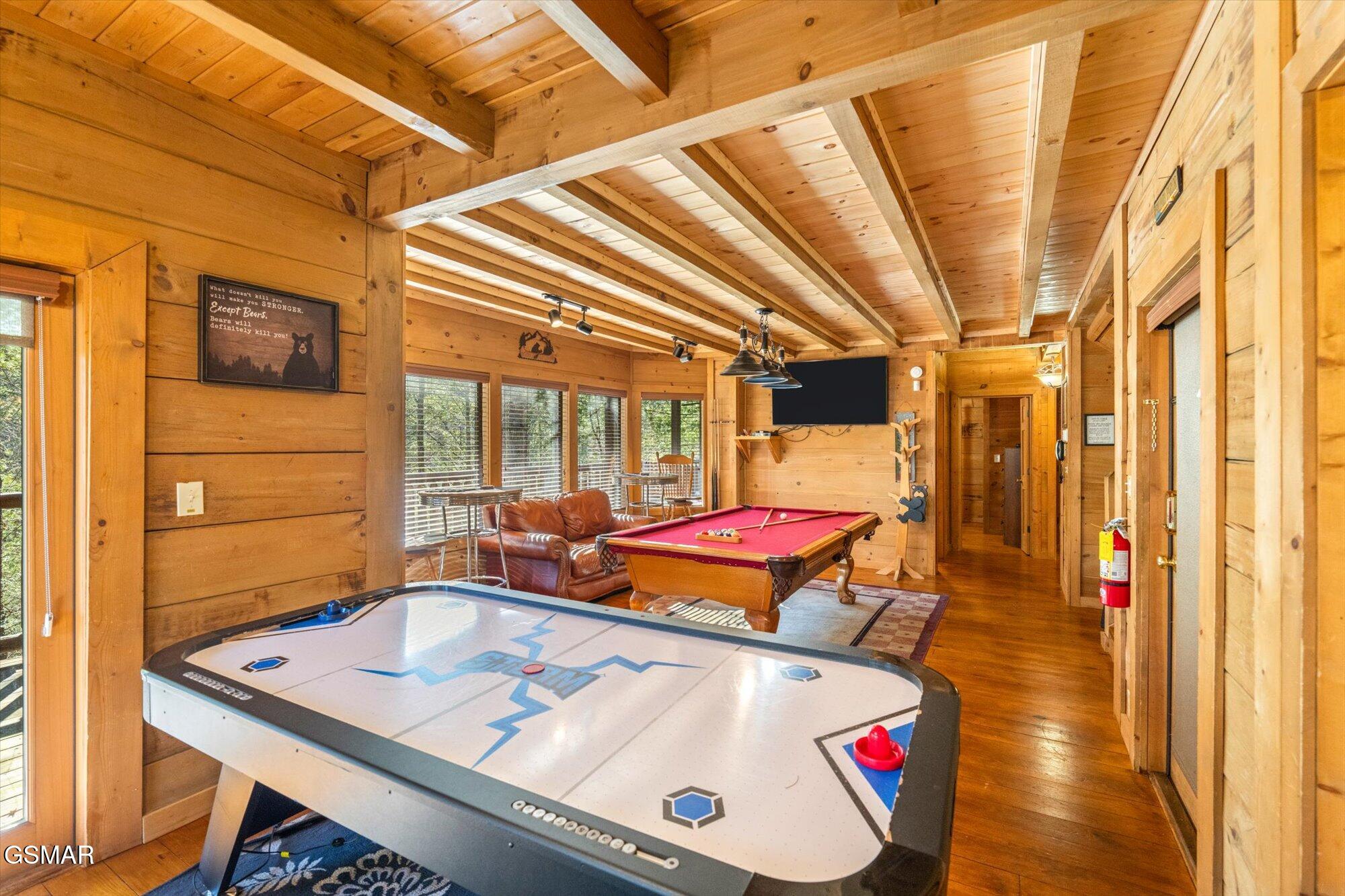 2801 Ridge Creek Cir