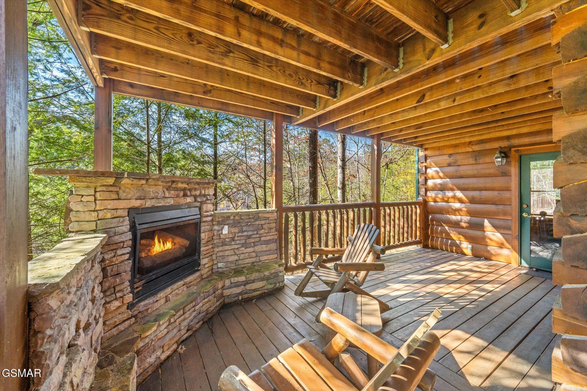 2801 Ridge Creek Cir