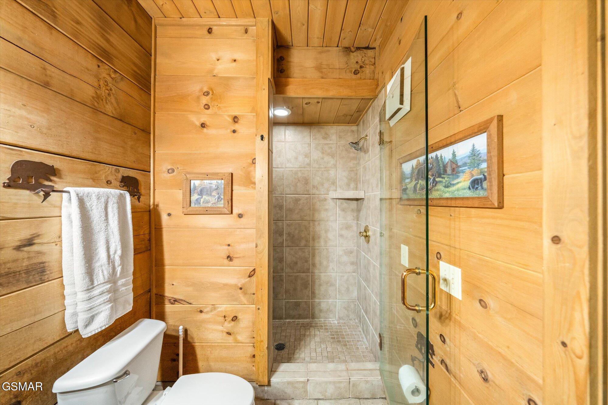 2801 Ridge Creek Cir