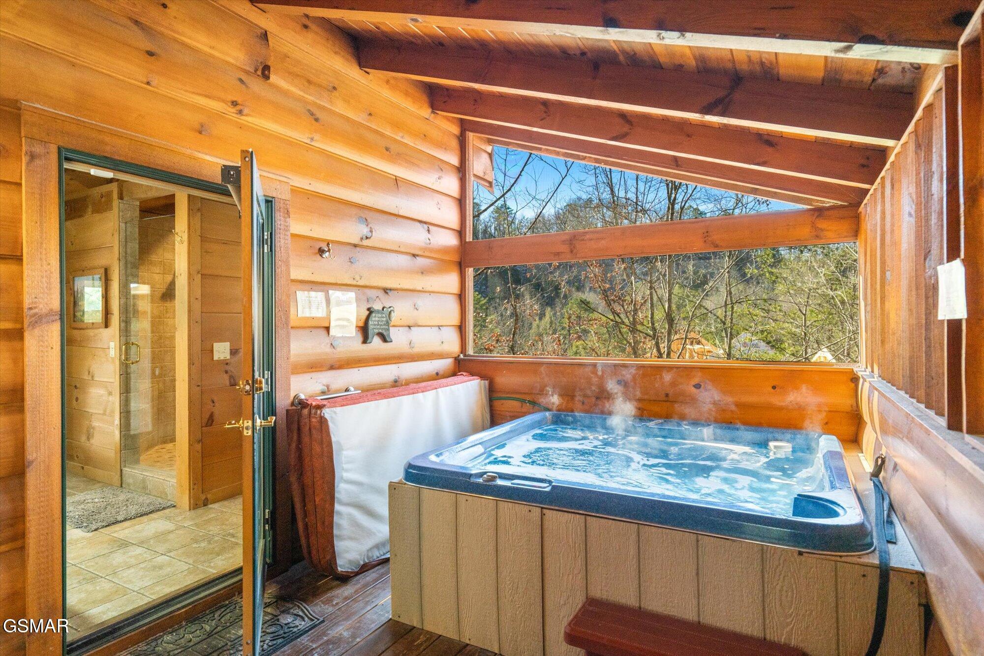 2801 Ridge Creek Cir