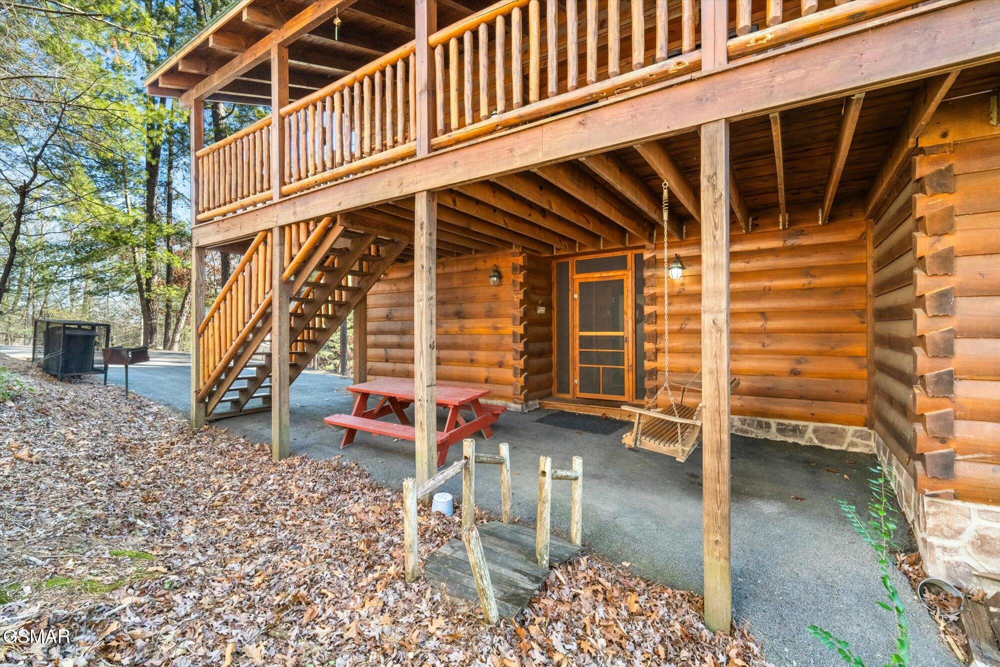 2801 Ridge Creek Cir