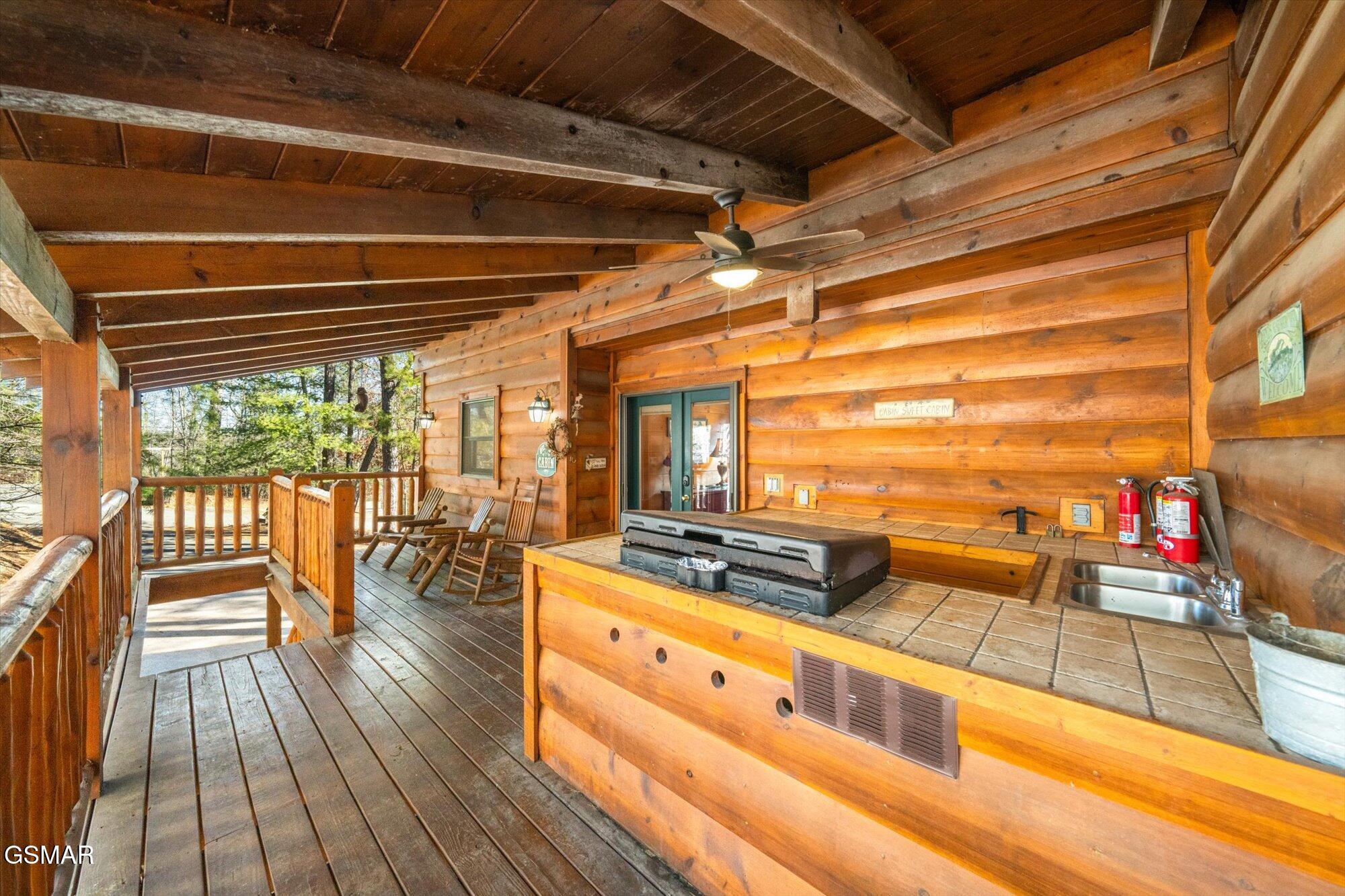 2801 Ridge Creek Cir