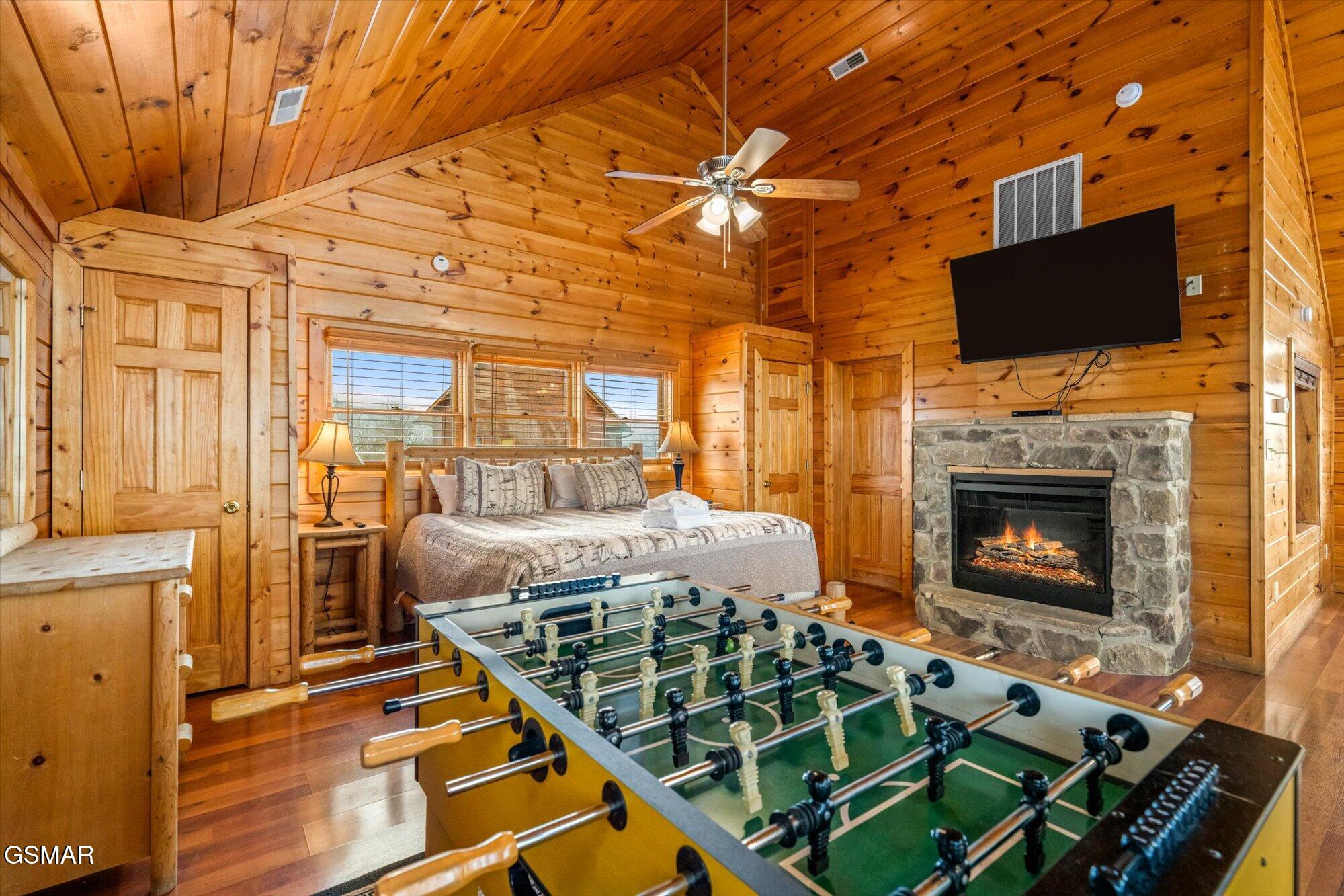 2212 Lone Eagle Drive