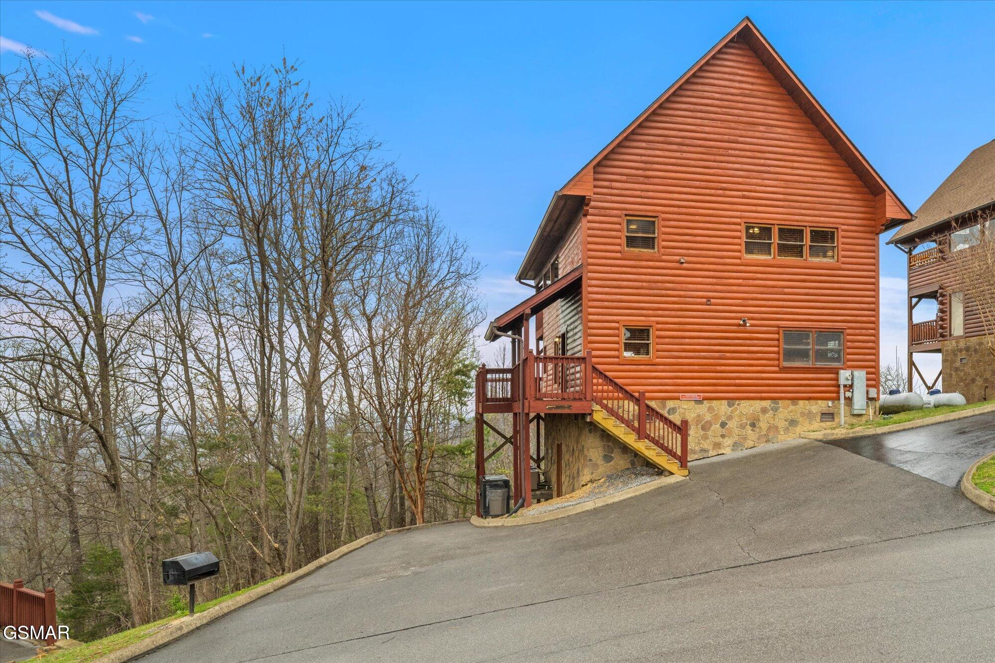 2212 Lone Eagle Drive