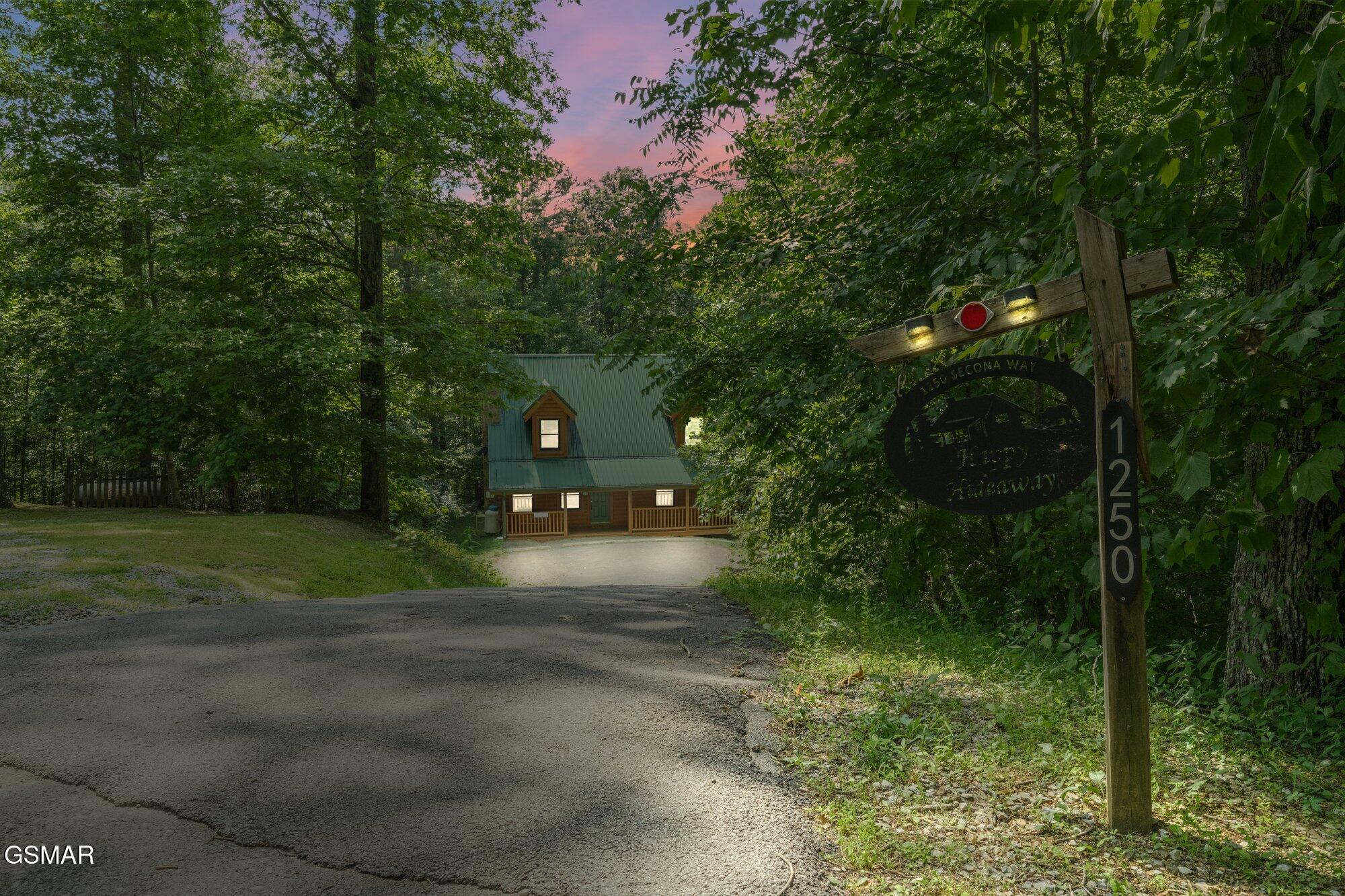 1250 Secona Way TN Way