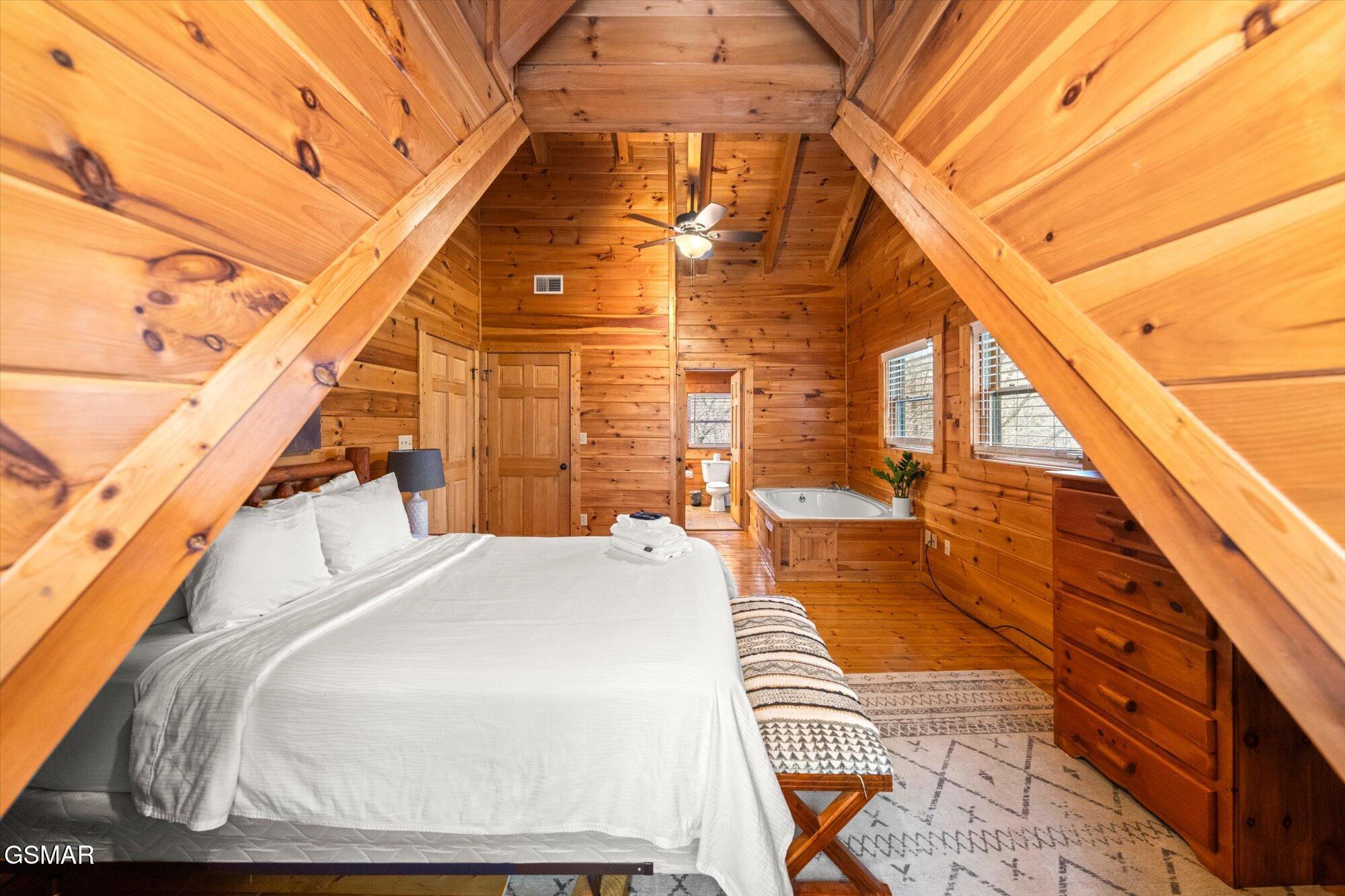 1250 Secona Way TN Way