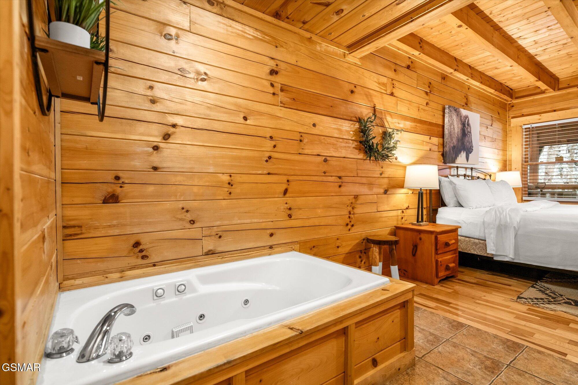 1250 Secona Way TN Way