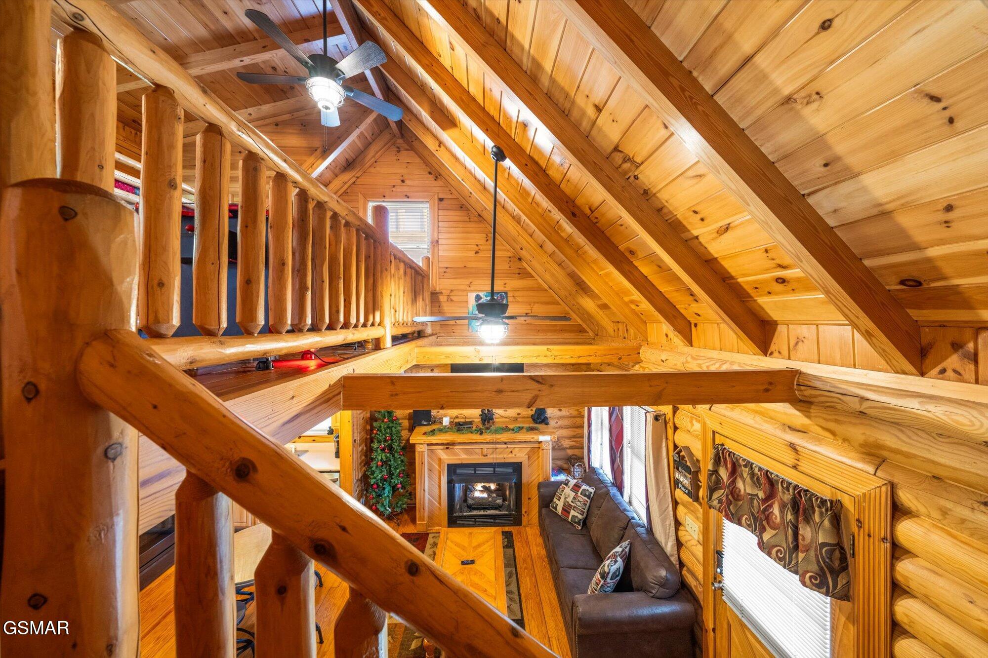 3143 Smoky Ridge Way