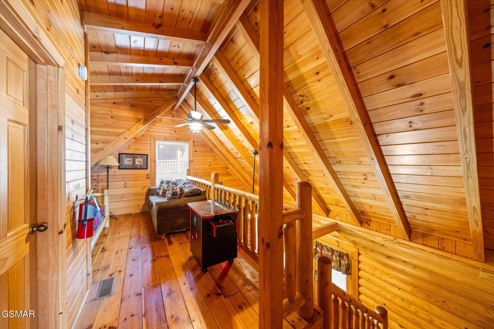 3143 Smoky Ridge Way