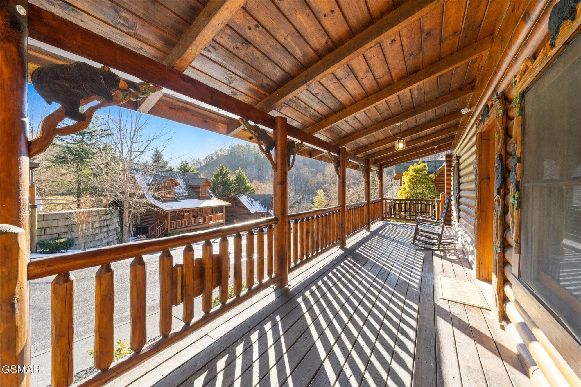 3143 Smoky Ridge Way