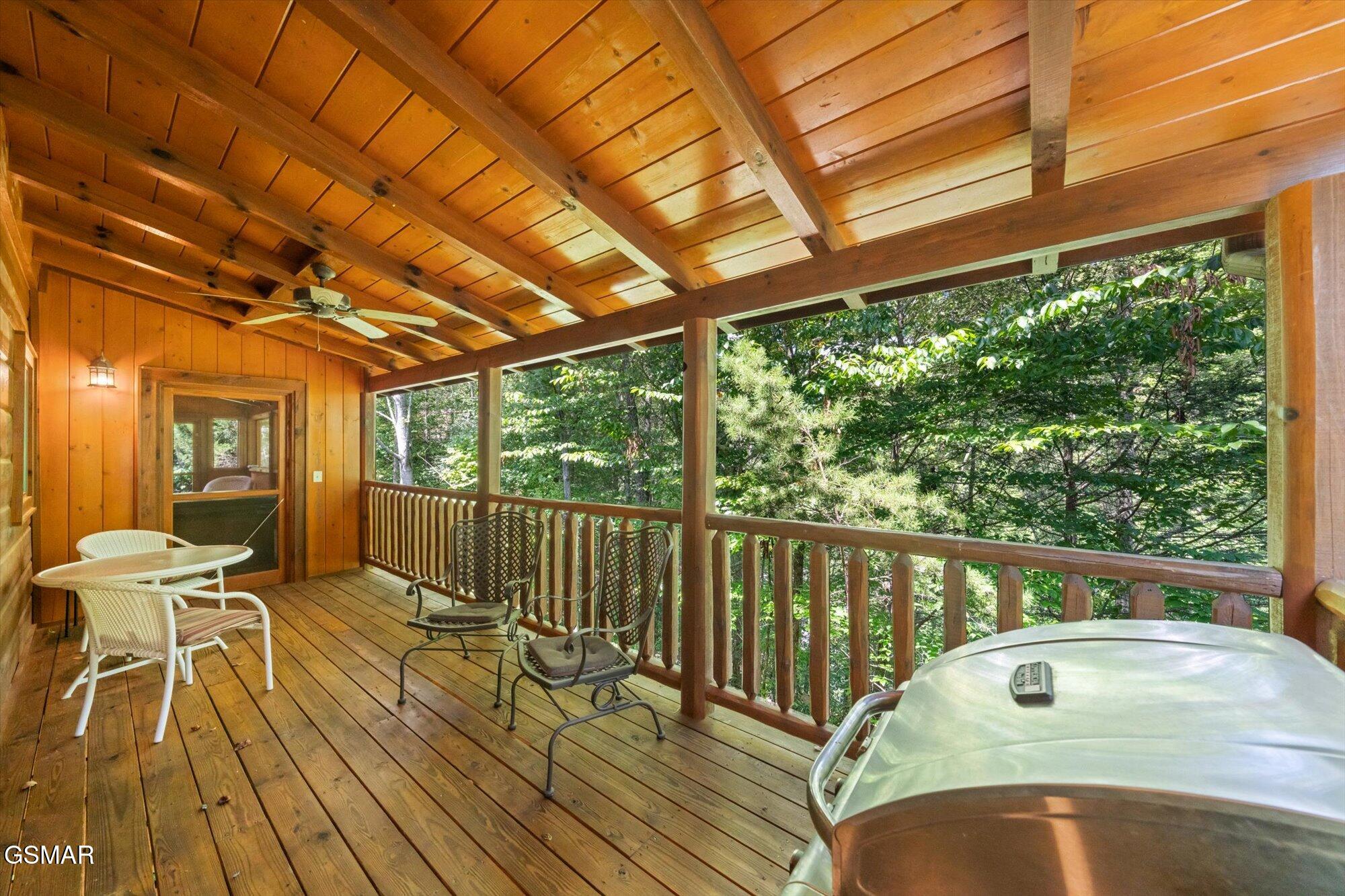 2746 Cedar Falls Way