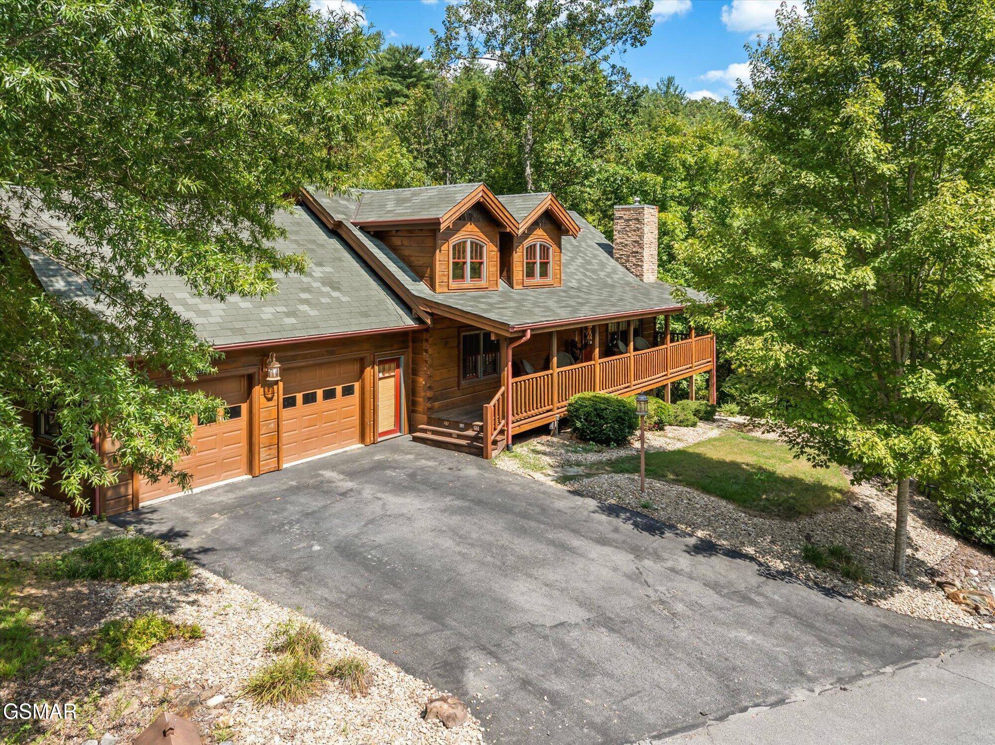 2746 Cedar Falls Way