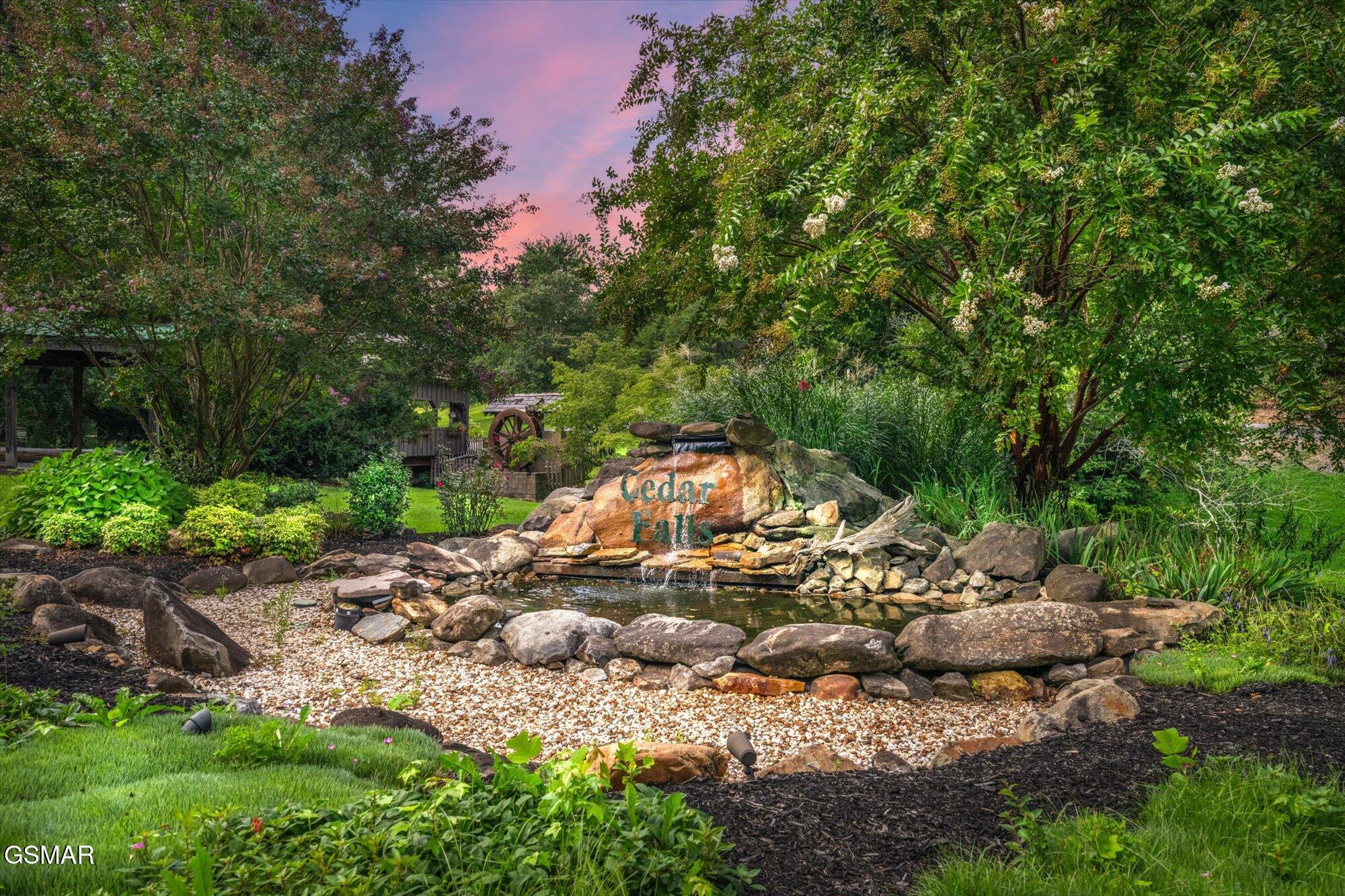 2746 Cedar Falls Way