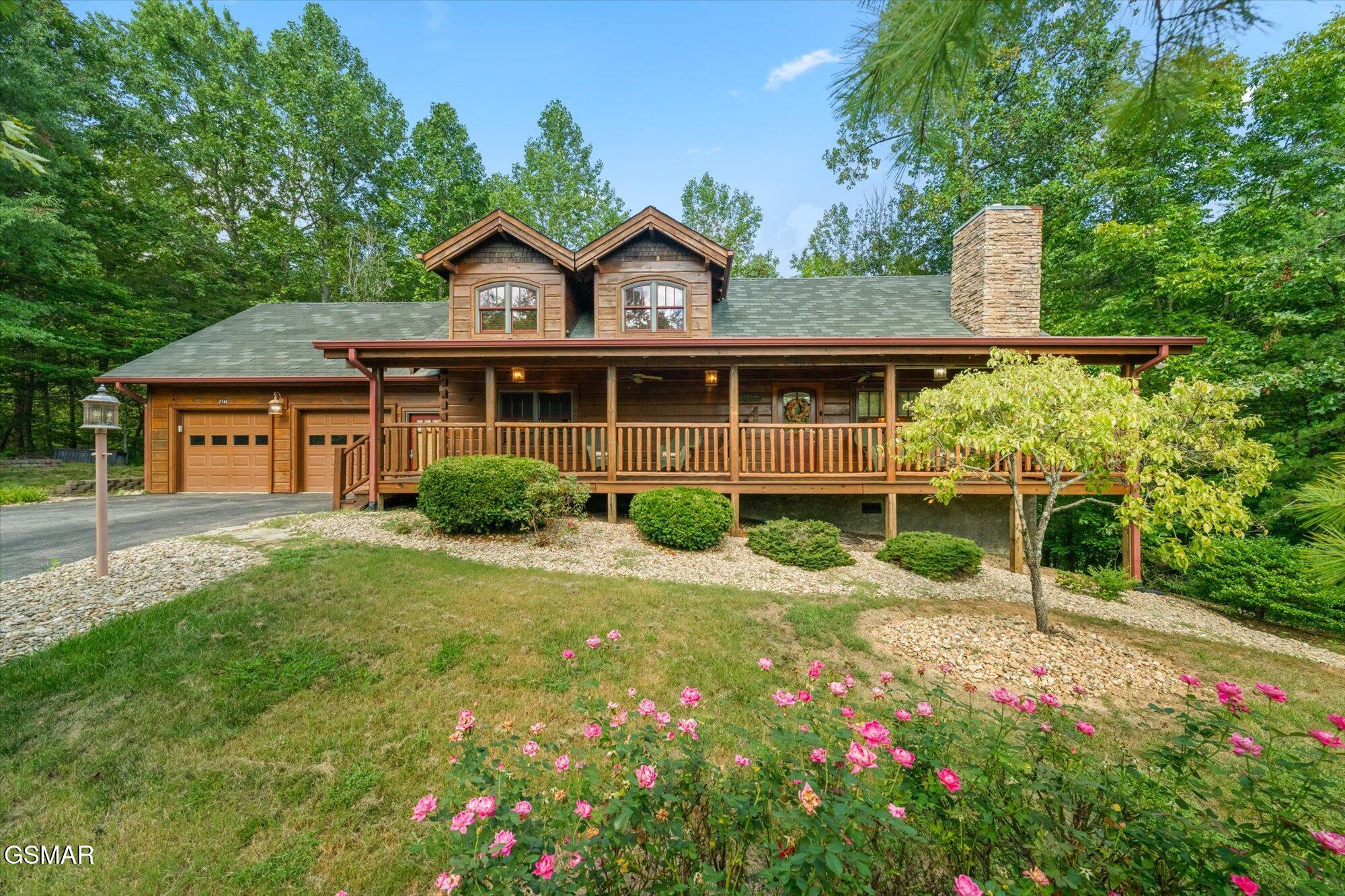 2746 Cedar Falls Way