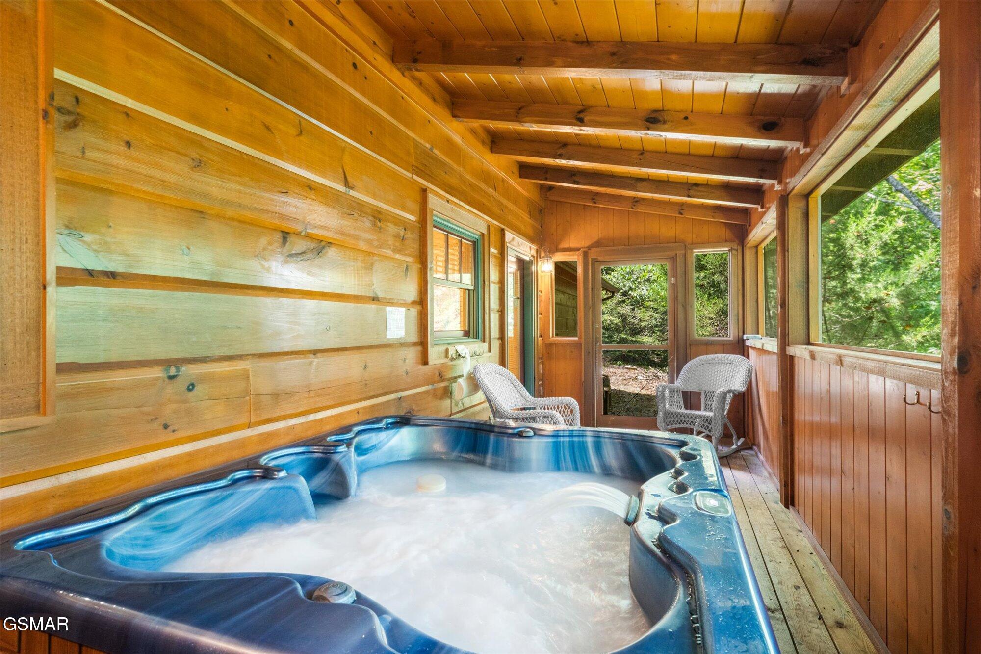 2746 Cedar Falls Way