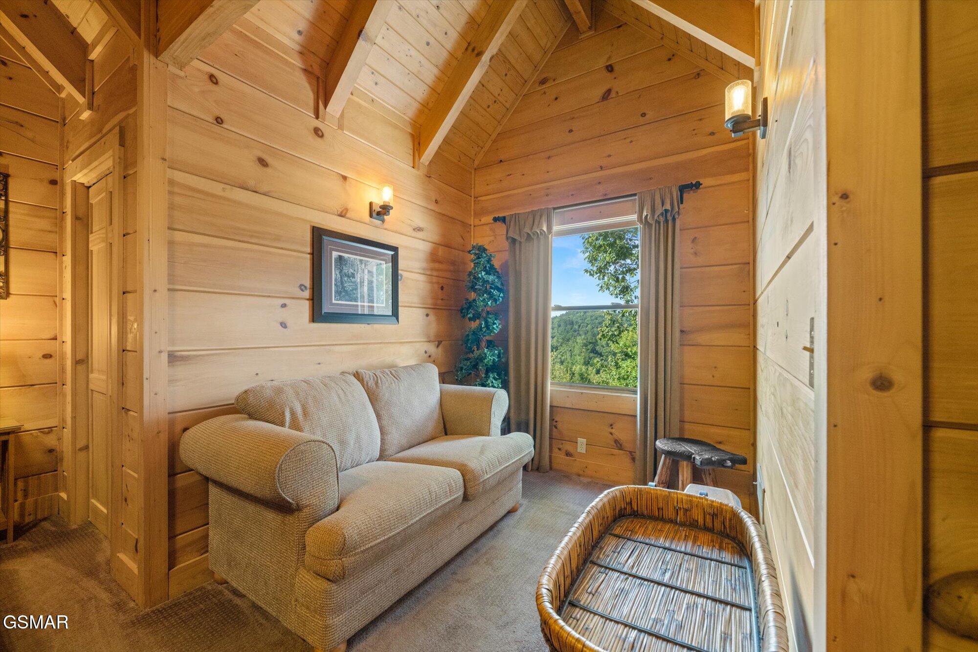 2992 Mountain Memories Way