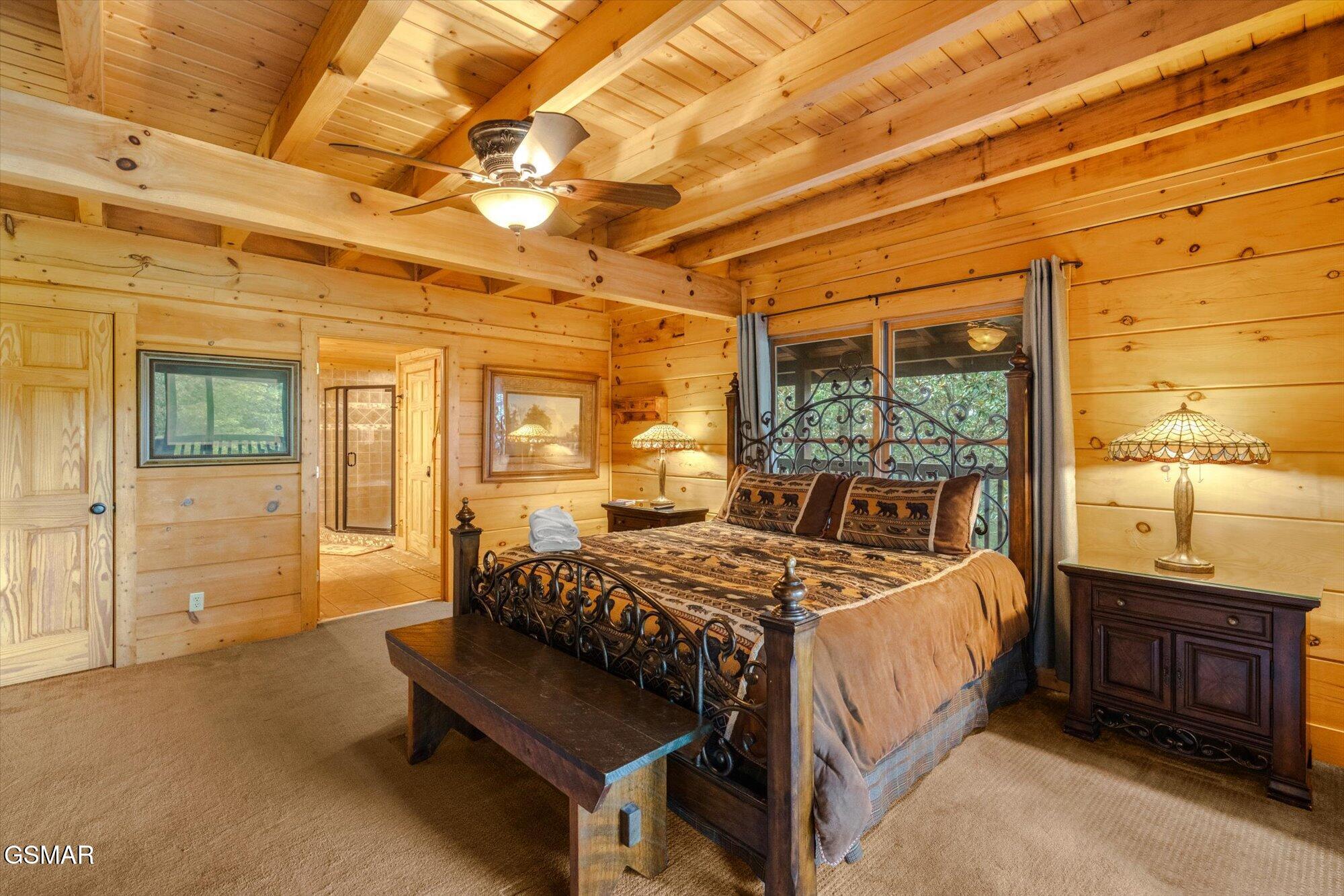 2992 Mountain Memories Way