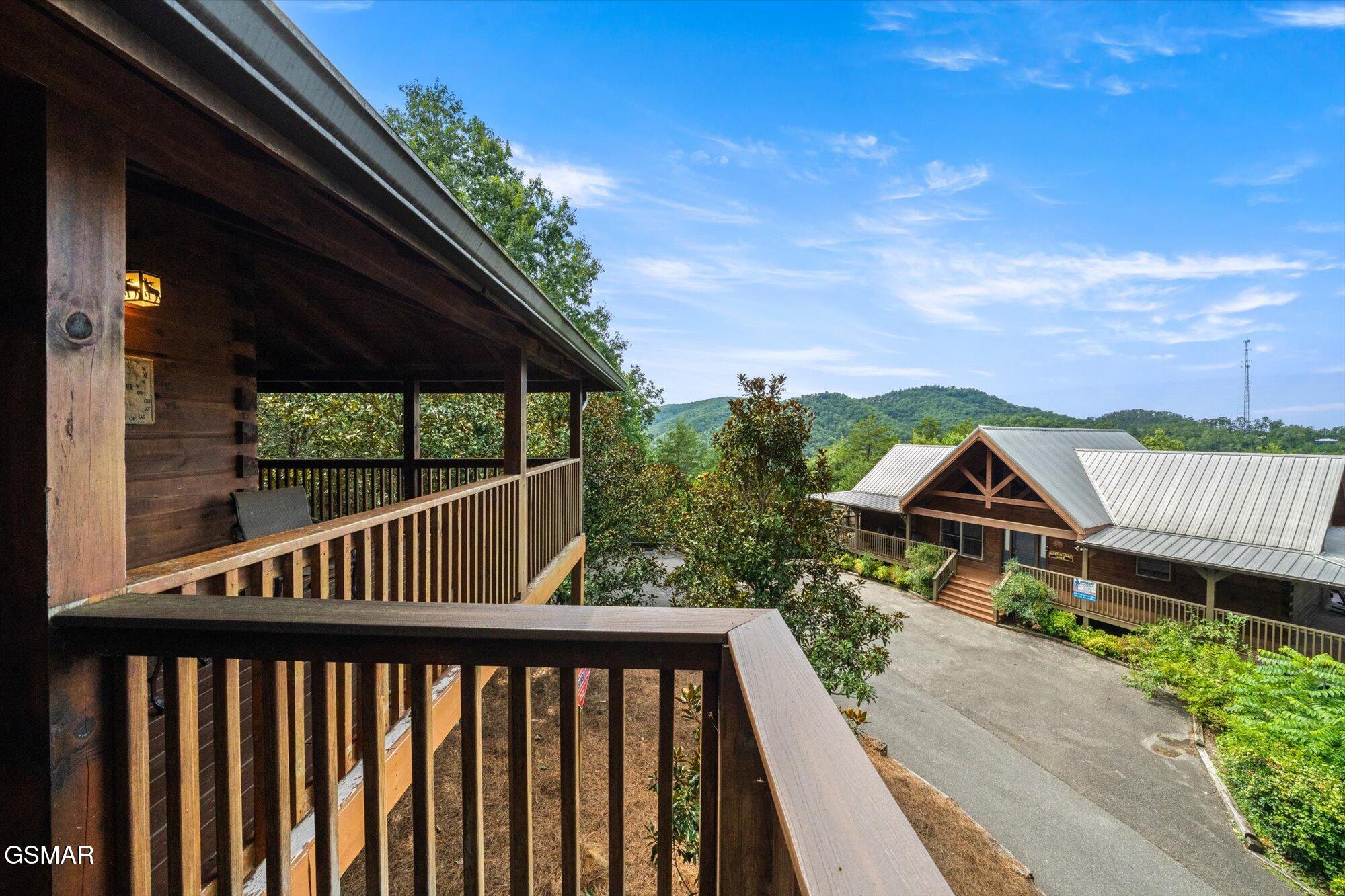 2992 Mountain Memories Way