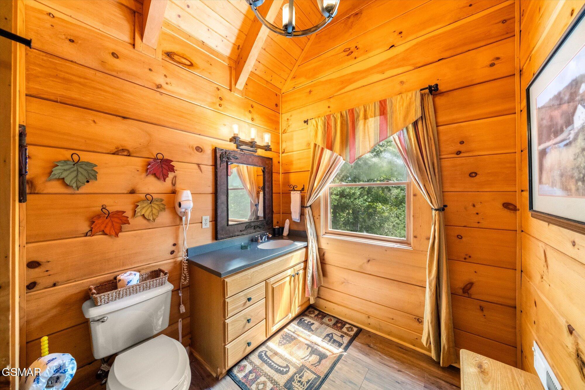 2992 Mountain Memories Way