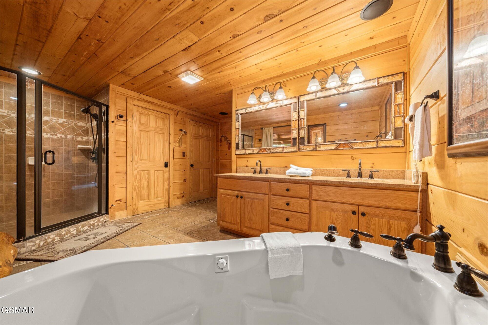 2992 Mountain Memories Way