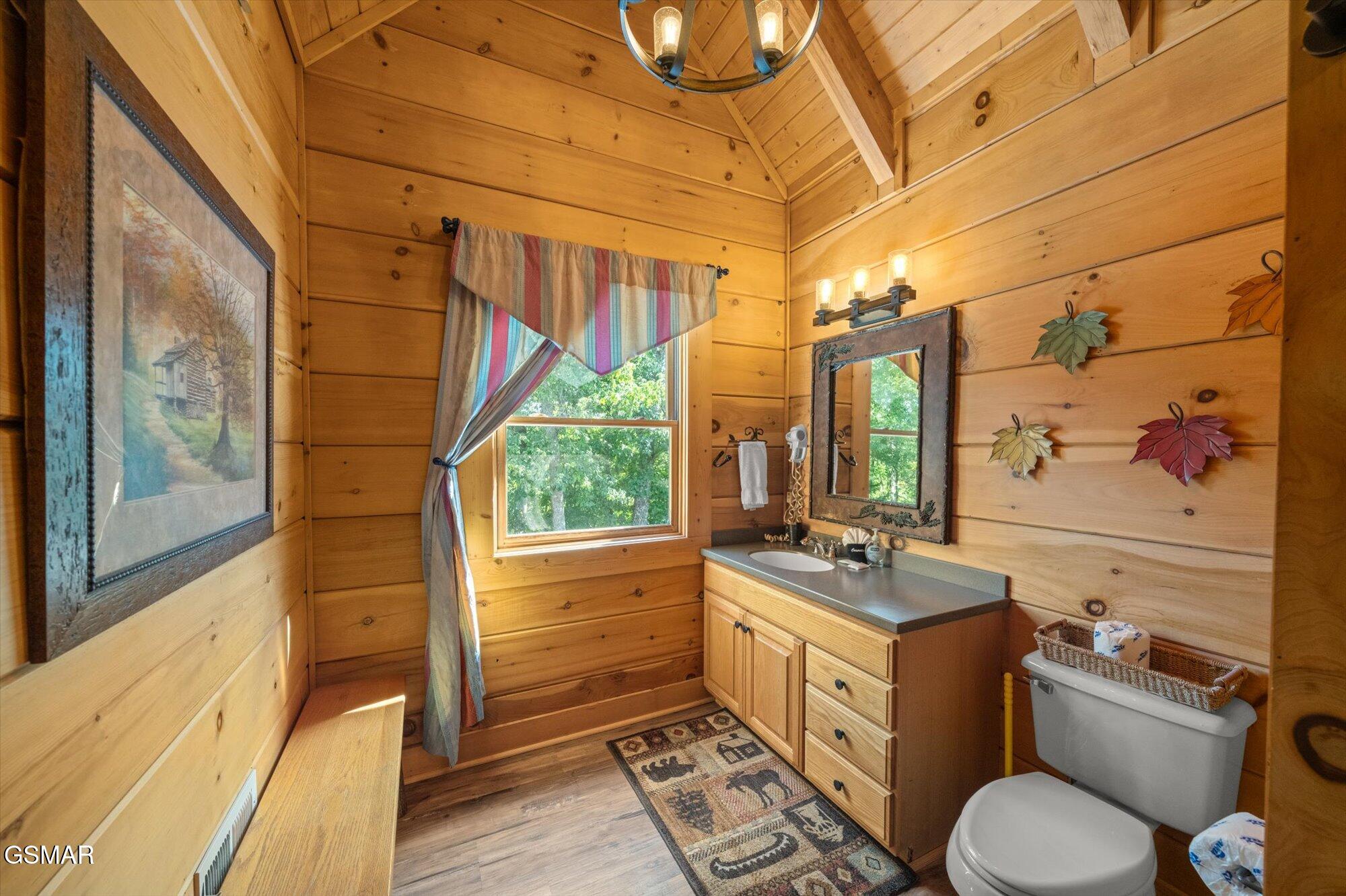 2992 Mountain Memories Way