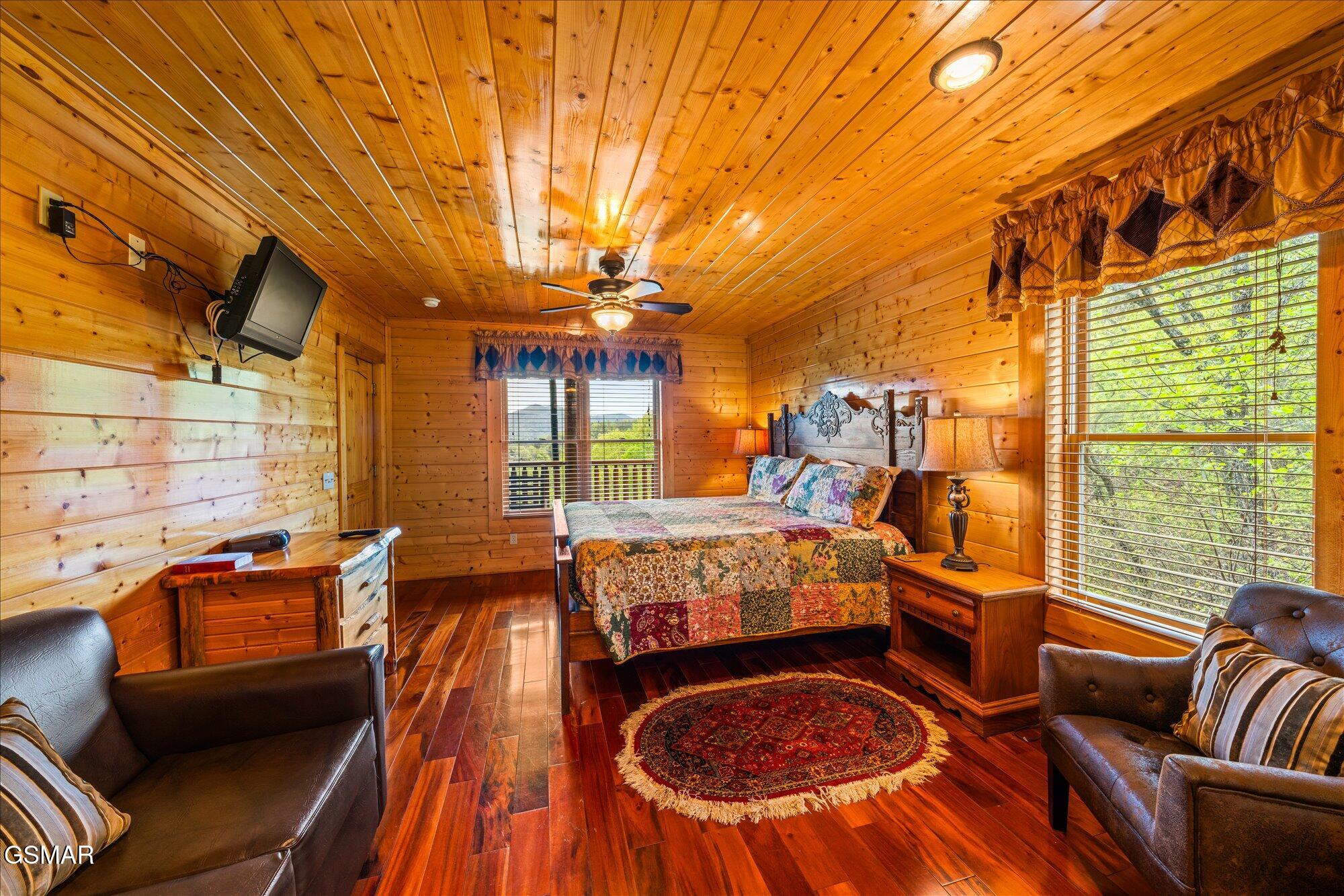 2722 Mountain Preserve Drive