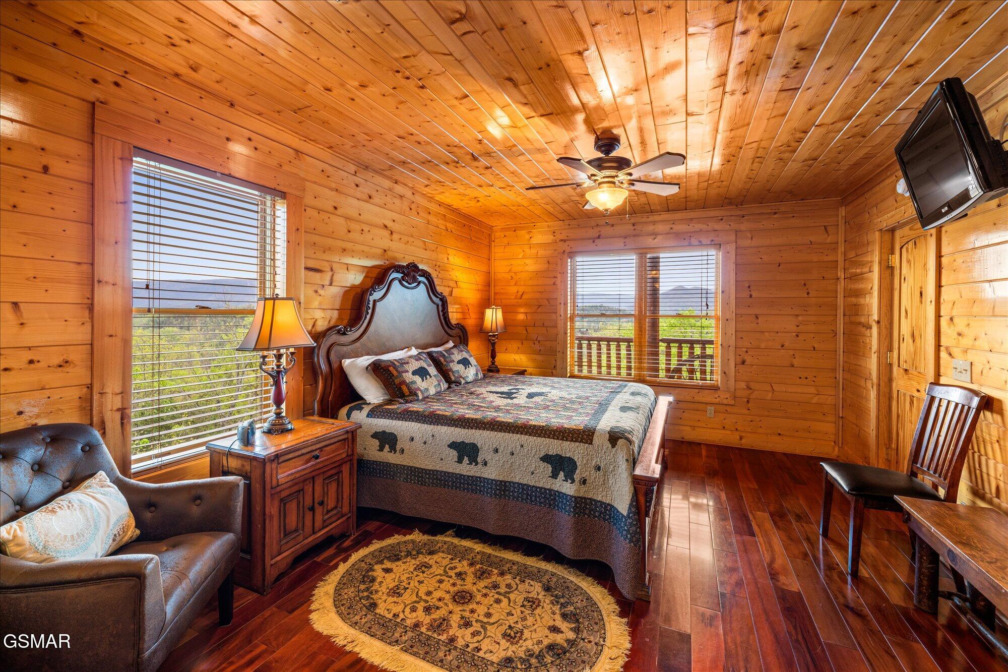 2722 Mountain Preserve Drive