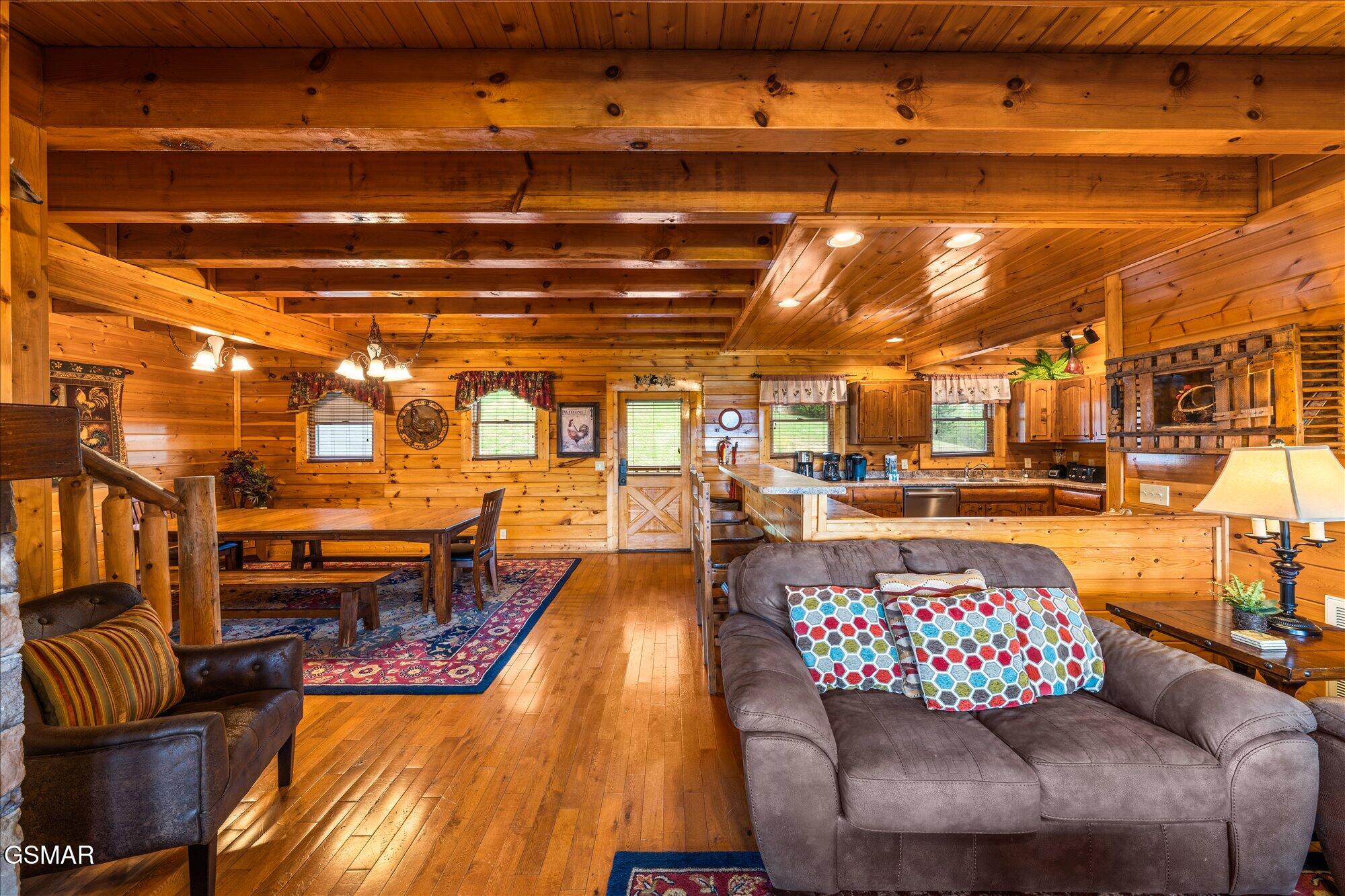 2722 Mountain Preserve Drive