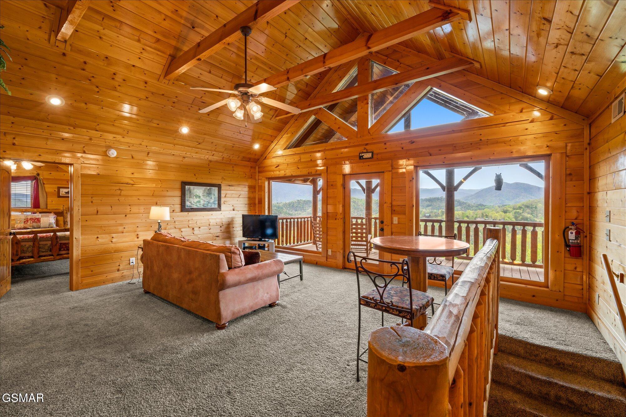 2722 Mountain Preserve Drive