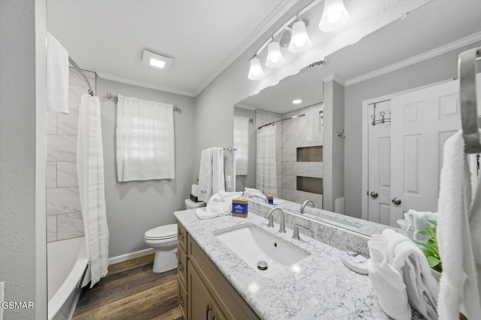 2887 Pine Haven Drive