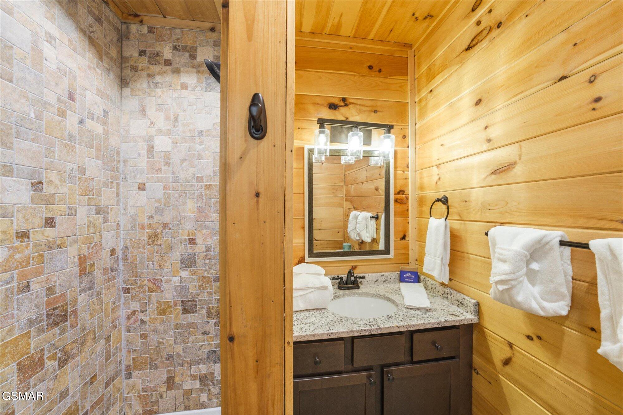 551 Blackberry Ridge Way