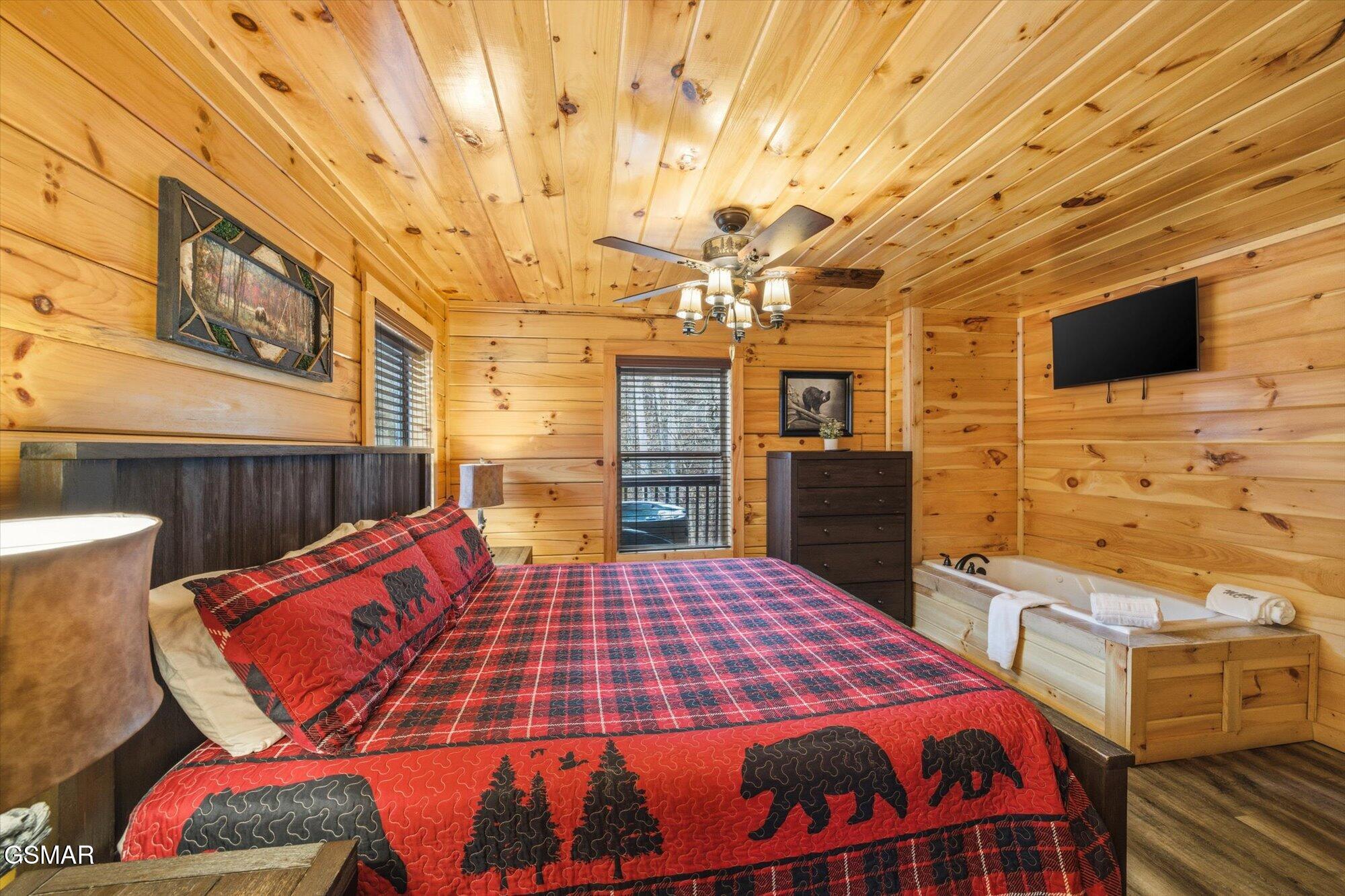 551 Blackberry Ridge Way