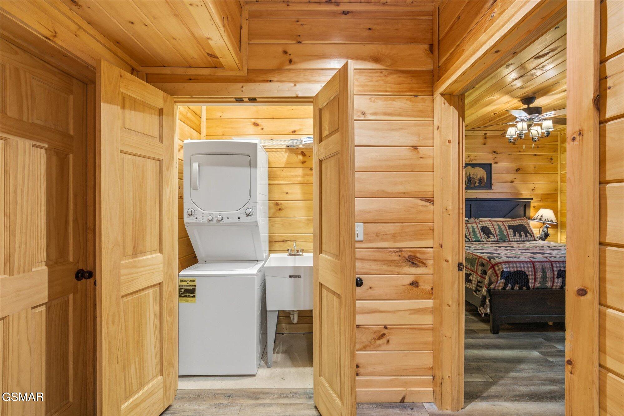 551 Blackberry Ridge Way