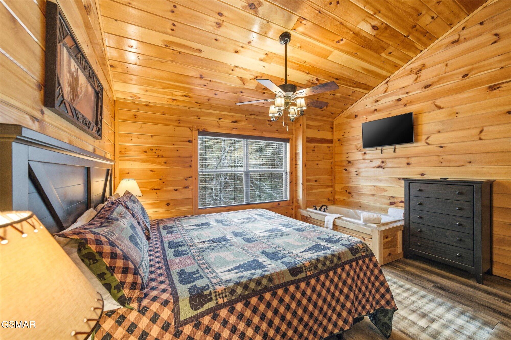 551 Blackberry Ridge Way