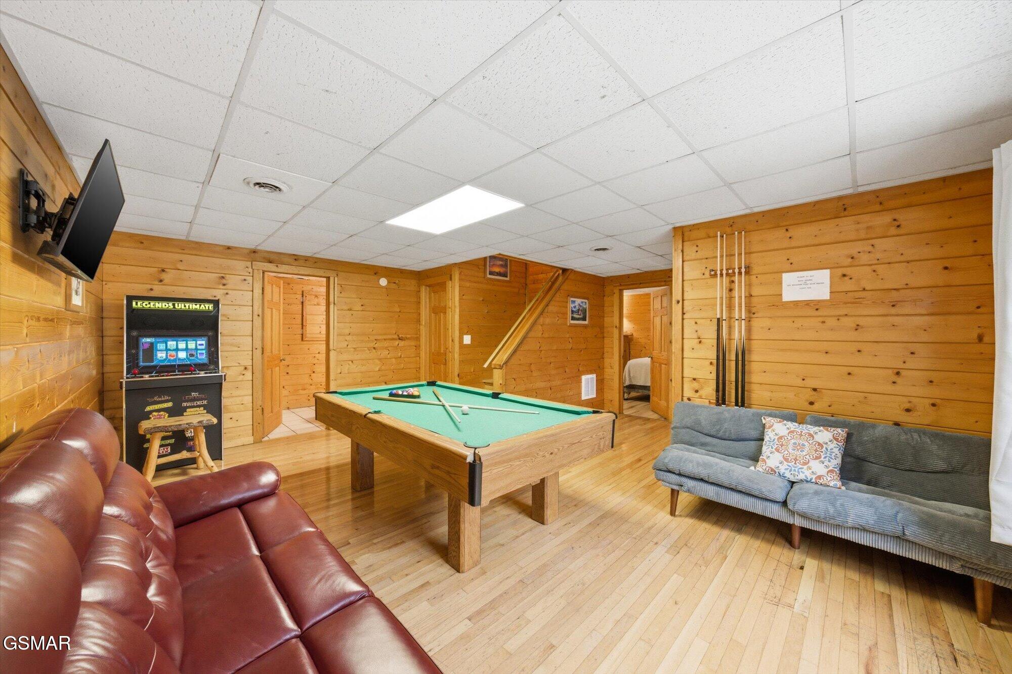 3542 Country Pines Way