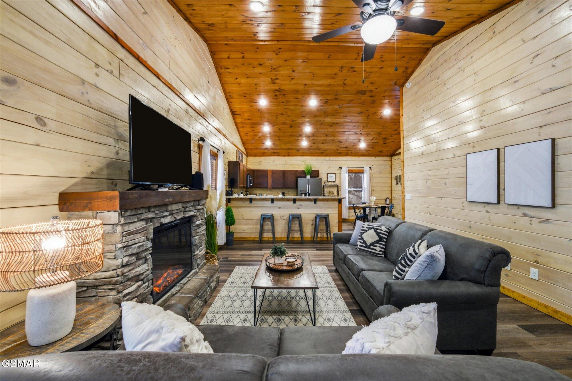 1636 Eagle Springs Road