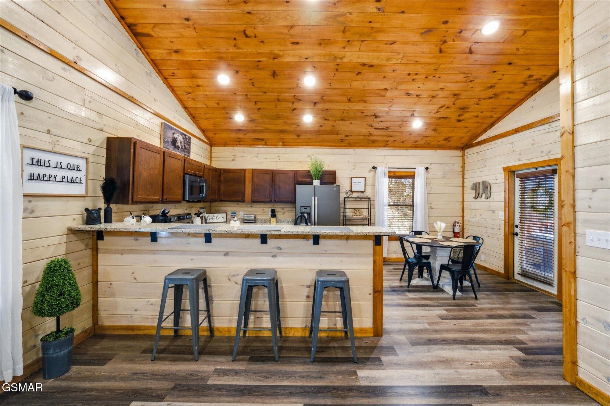 1636 Eagle Springs Road