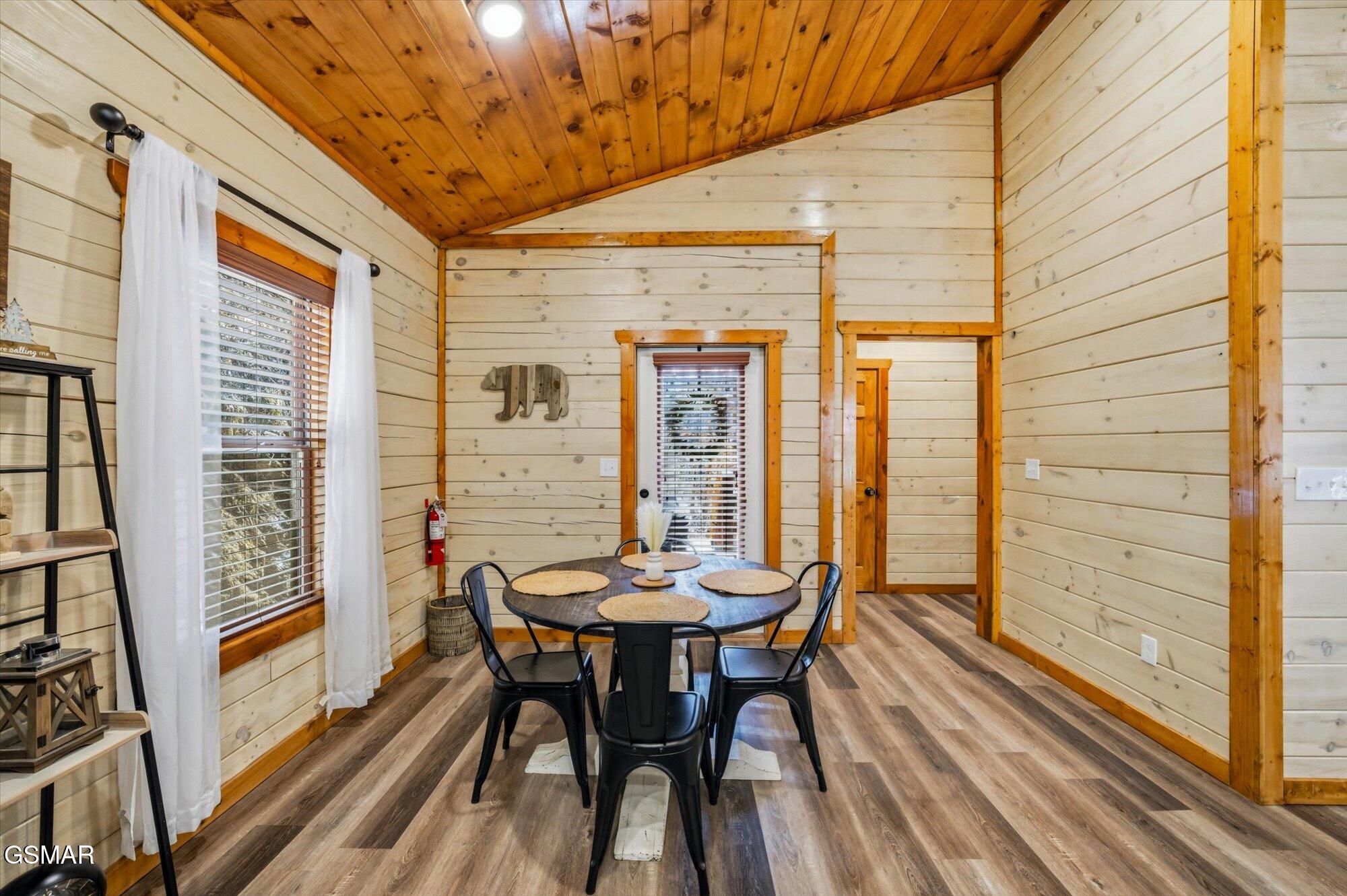 1636 Eagle Springs Road