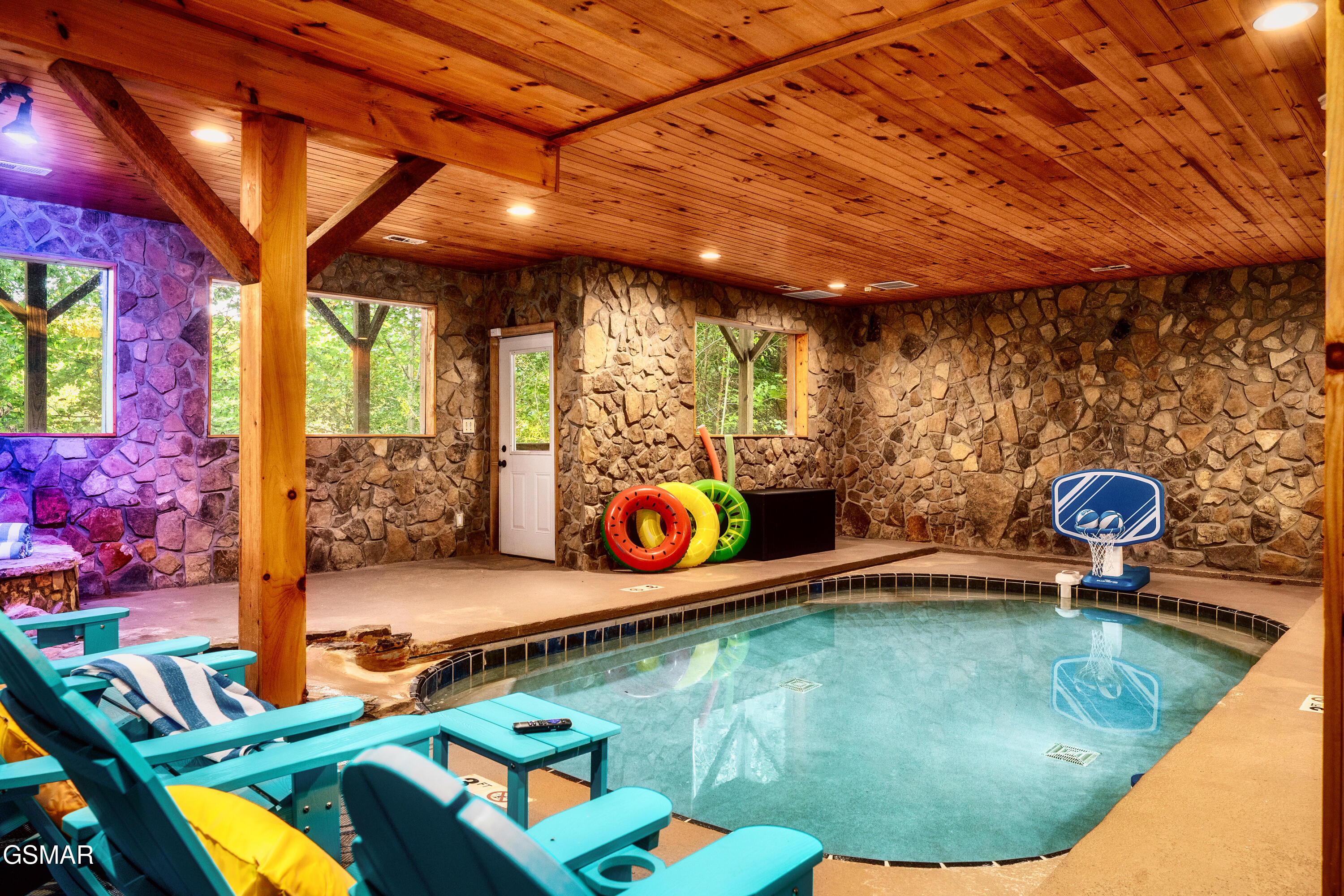 2615 Bear Crossing Way