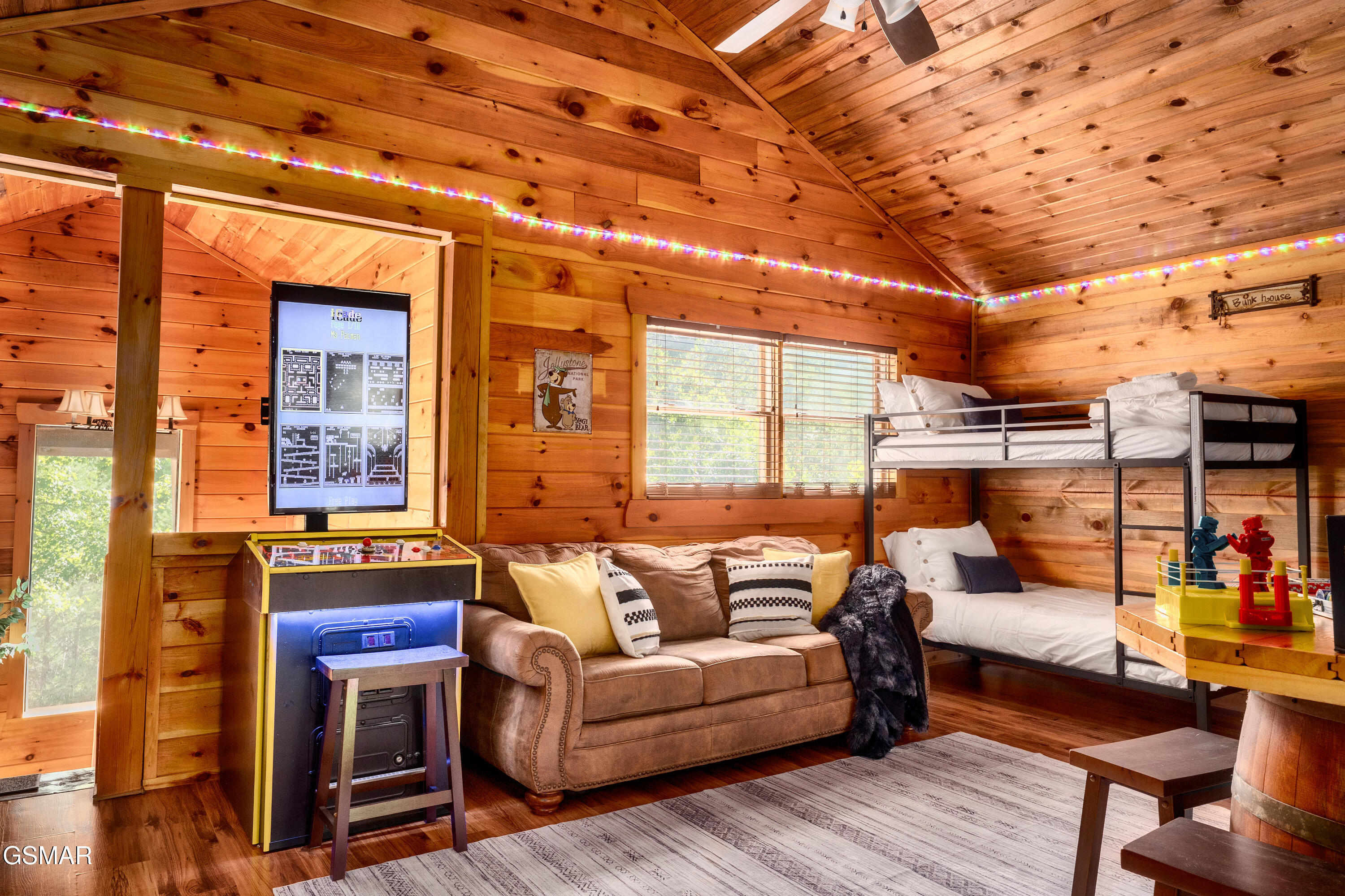 2615 Bear Crossing Way