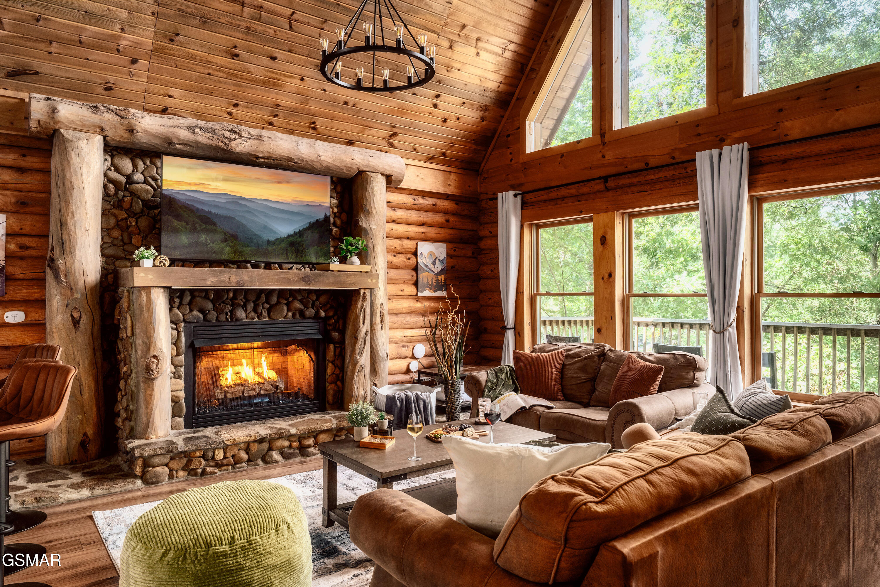 2615 Bear Crossing Way